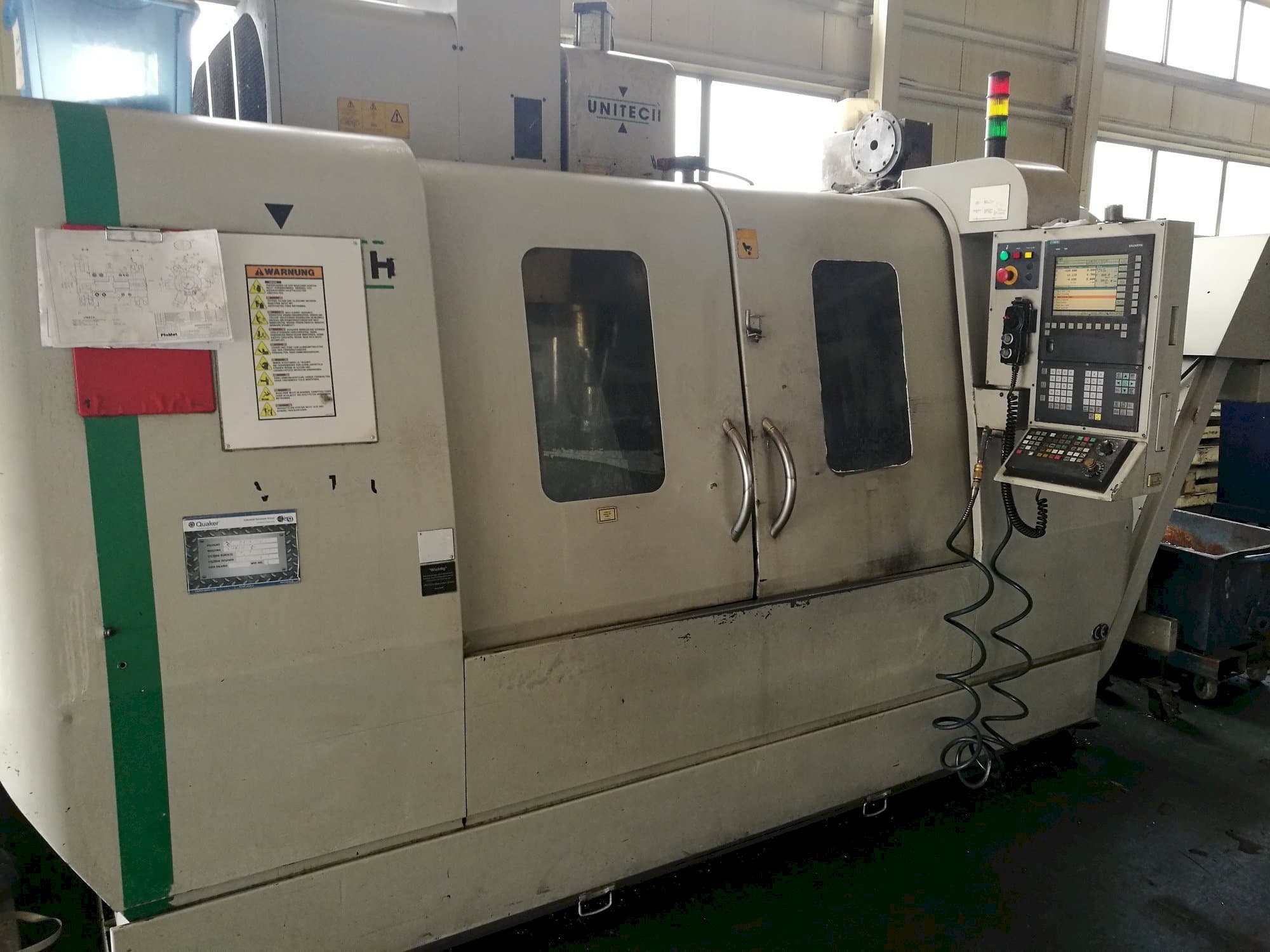 UNITECH VMC-1250P3-maskinen framifrån