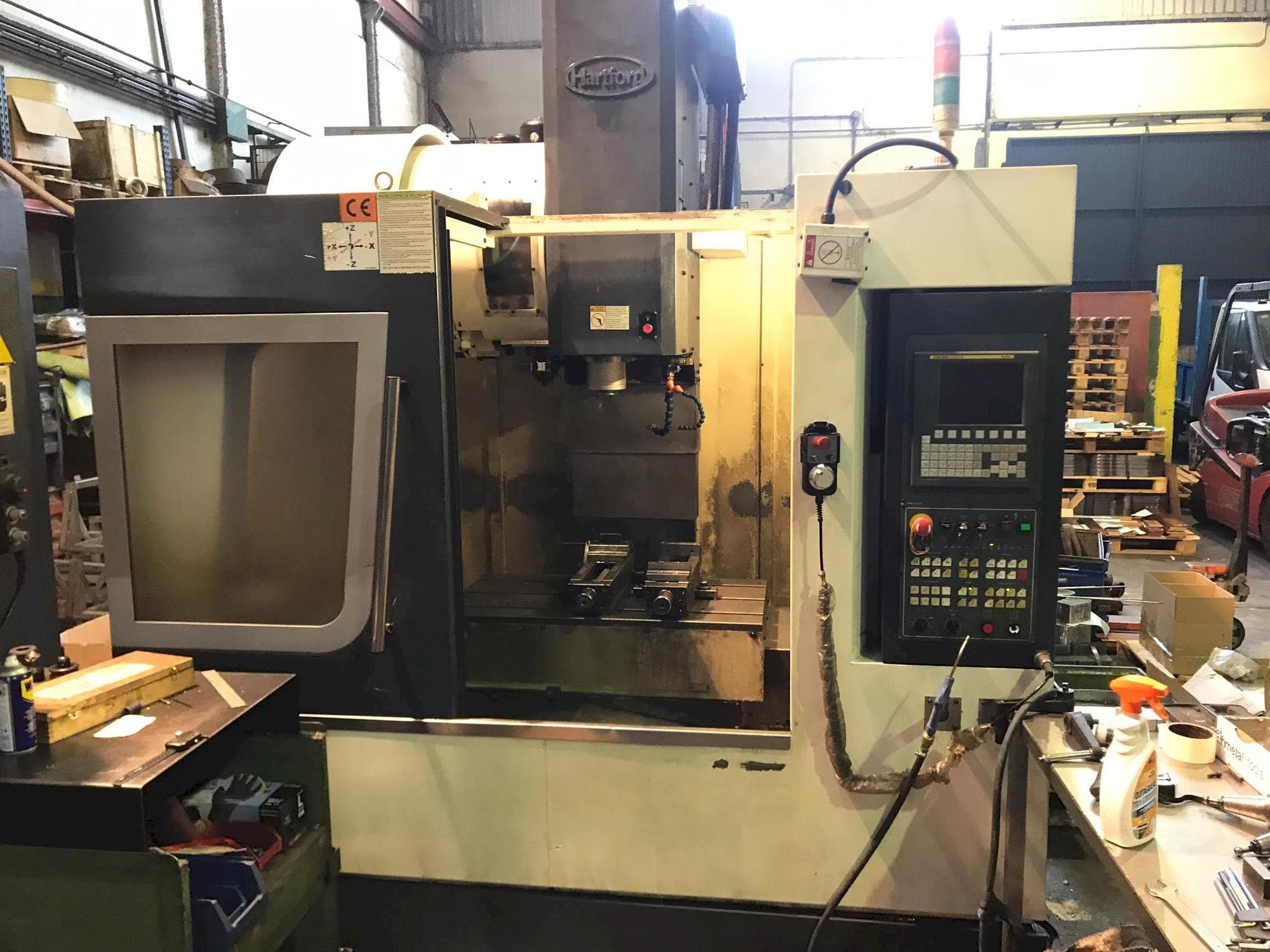 Hartford LG-800-maskinen framifrån