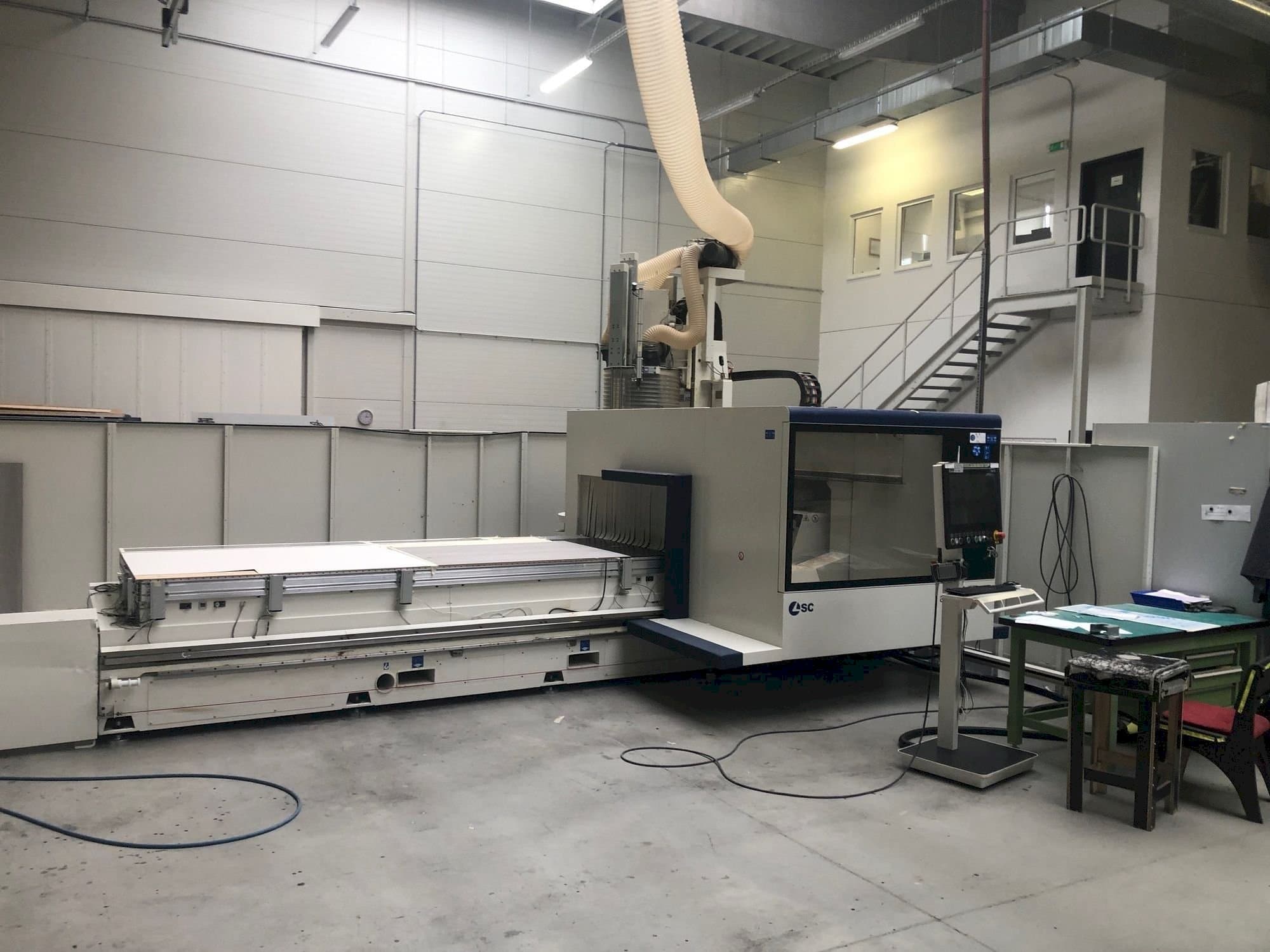 SCM ACCORD 50 FX-M-maskinen framifrån