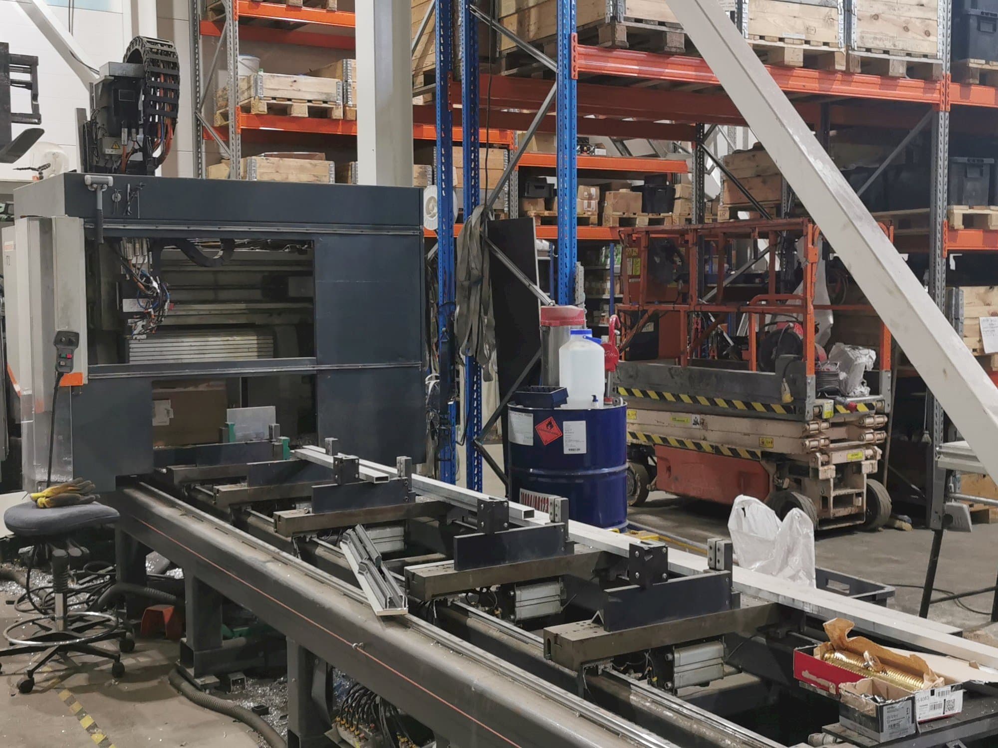 Elumatec SBZ 140-maskinen framifrån