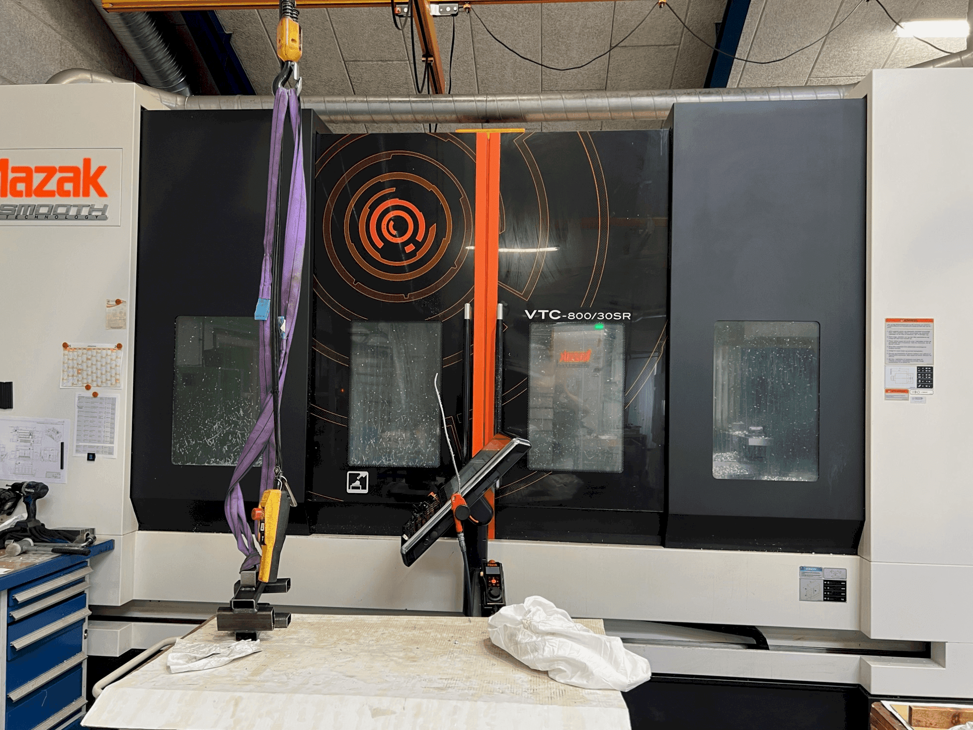 Mazak VTC 800/30SR-maskinen framifrån