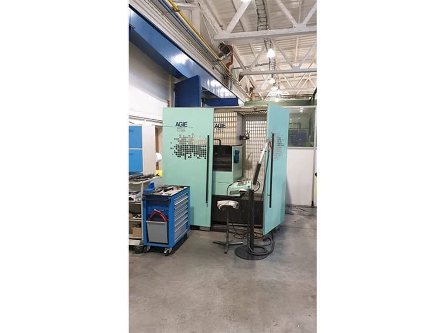 AGIE Agiecut Classic 3-maskinen framifrån