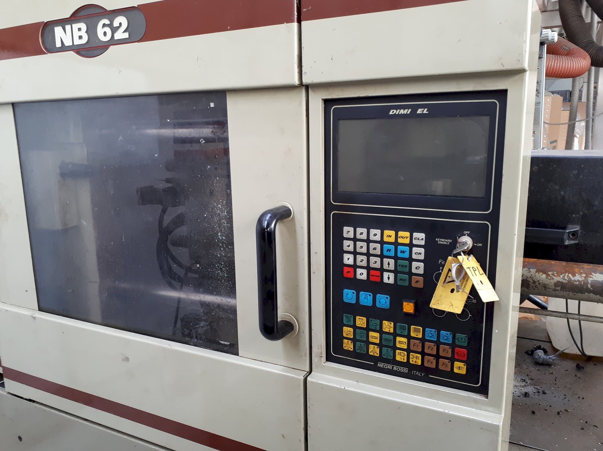 Negri Bossi-maskinen sedd från högerNB 62