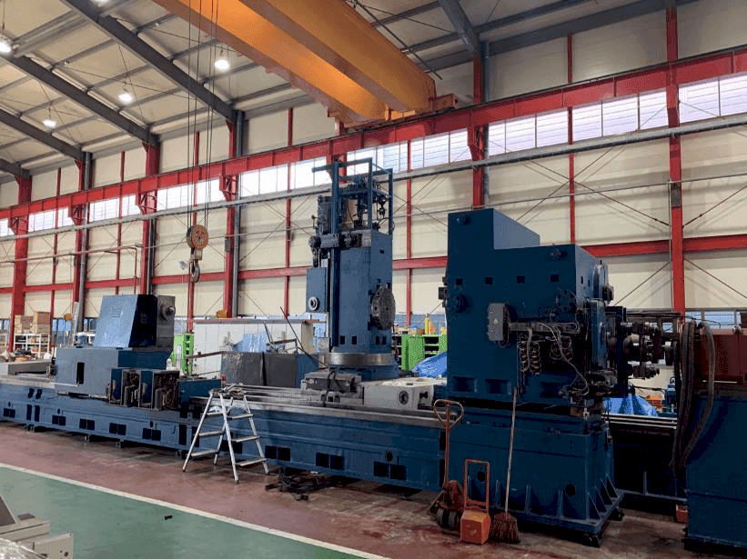 SKODA SR2-200NC-maskinen framifrån