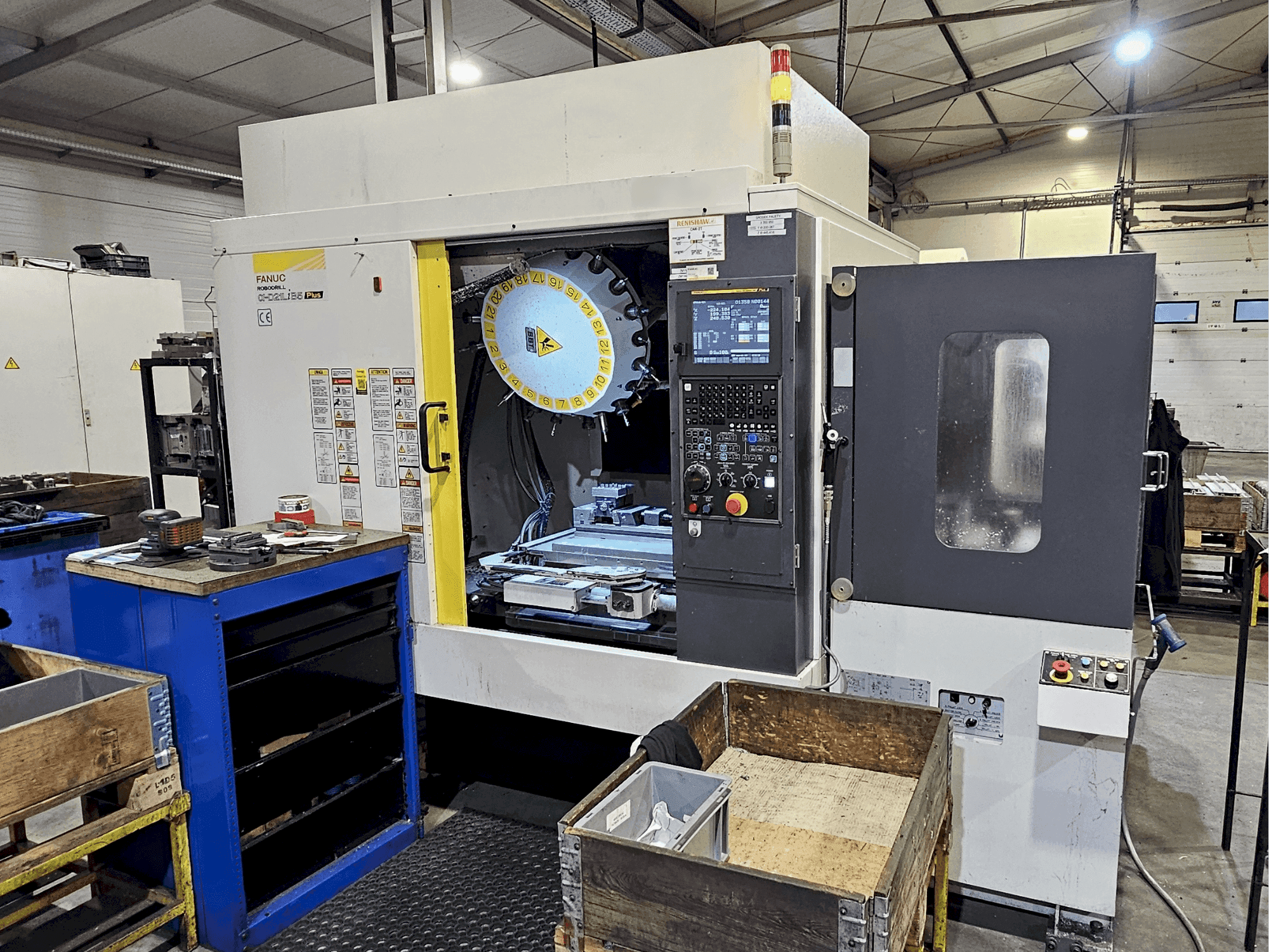FANUC Robodrill α-D21L iB 5 Plus-maskinen framifrån