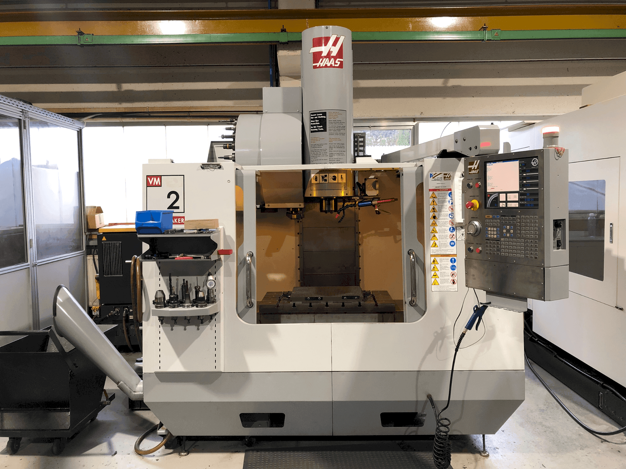 HAAS VM-2HF-maskinen framifrån
