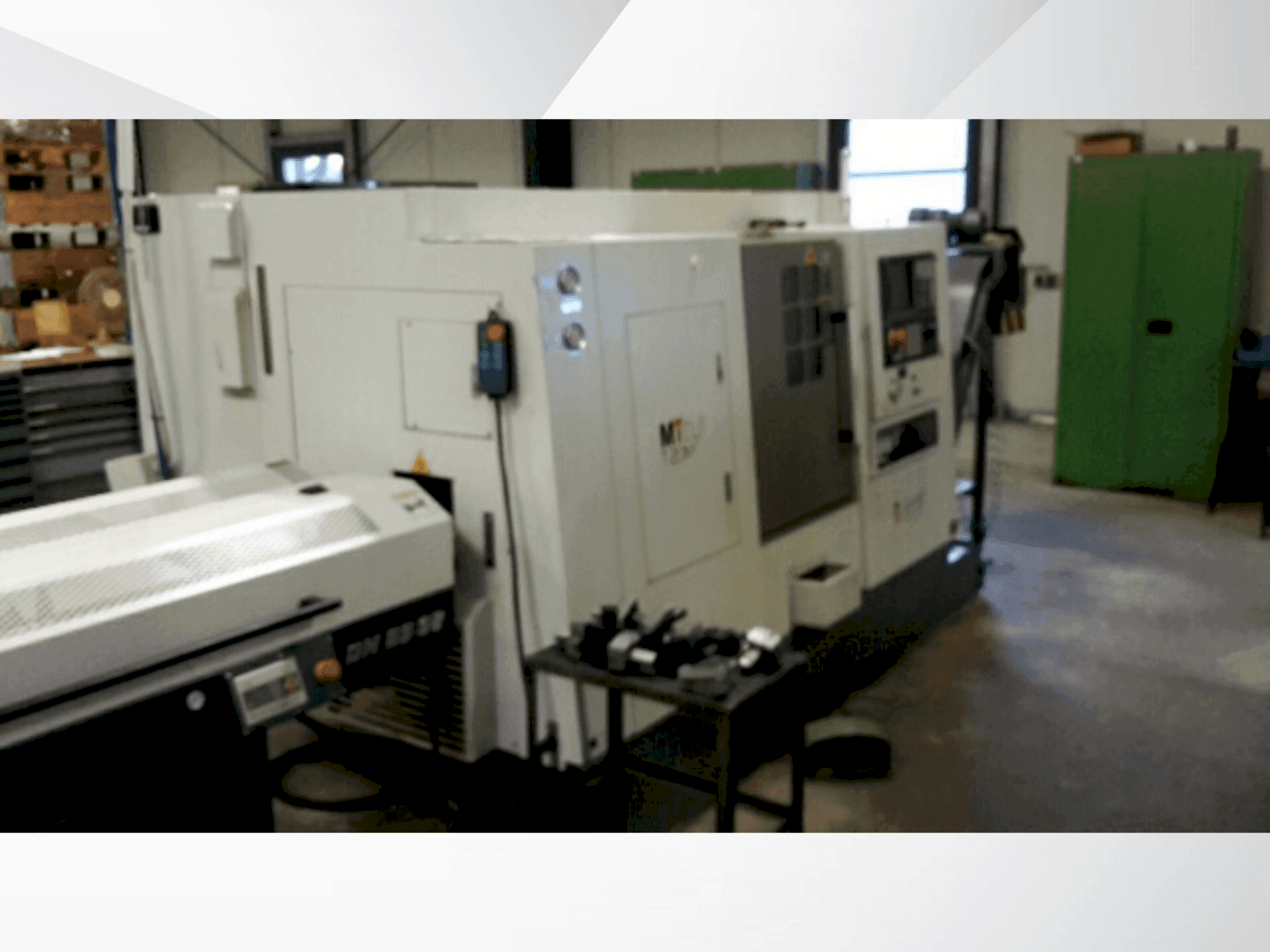 MTRent T20MC-maskinen framifrån