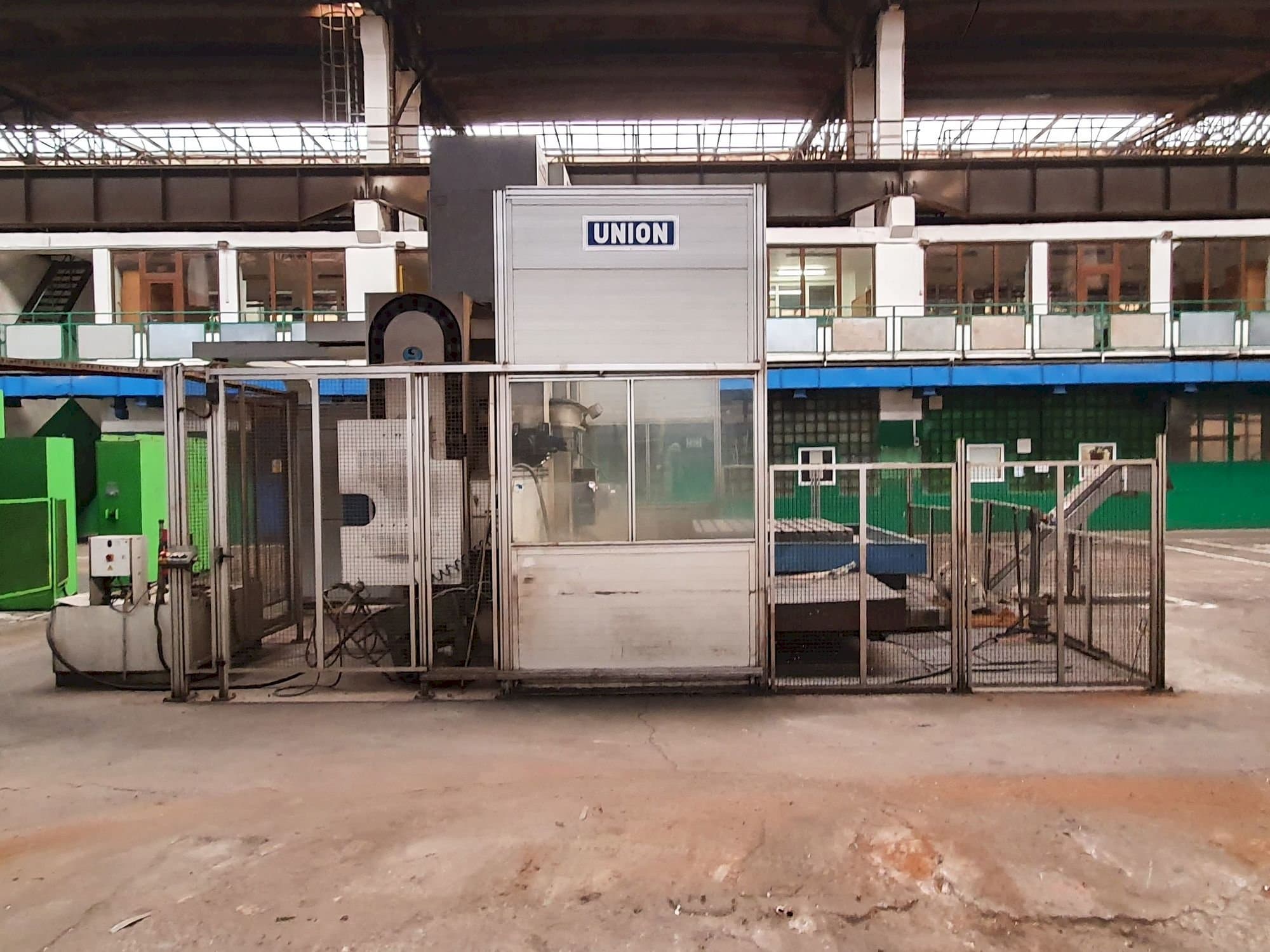 Union TC130/1 -iTNC530-maskinen framifrån