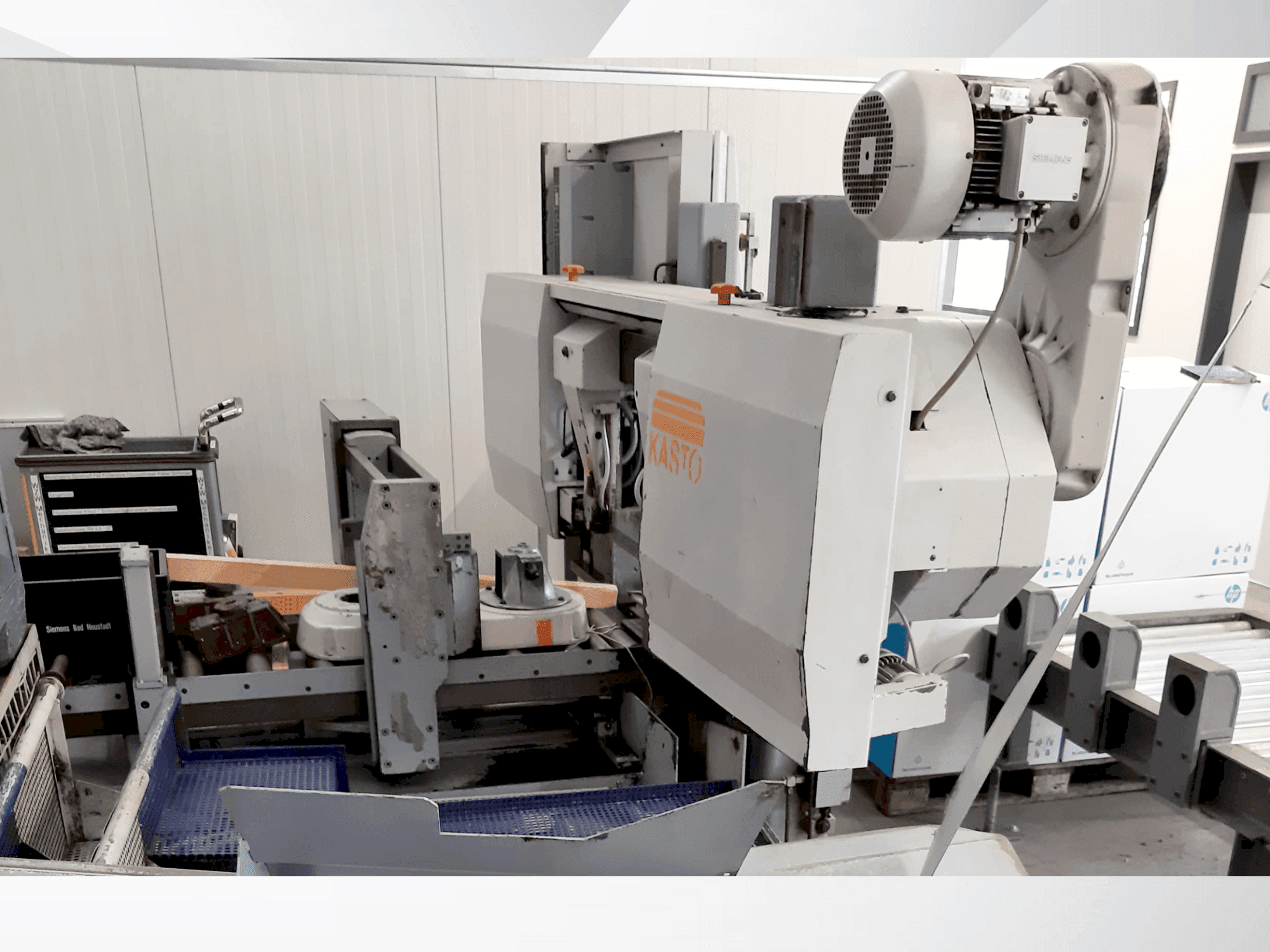 KASTO HBA 360 AU with Knoll 150 K-1-maskinen framifrån