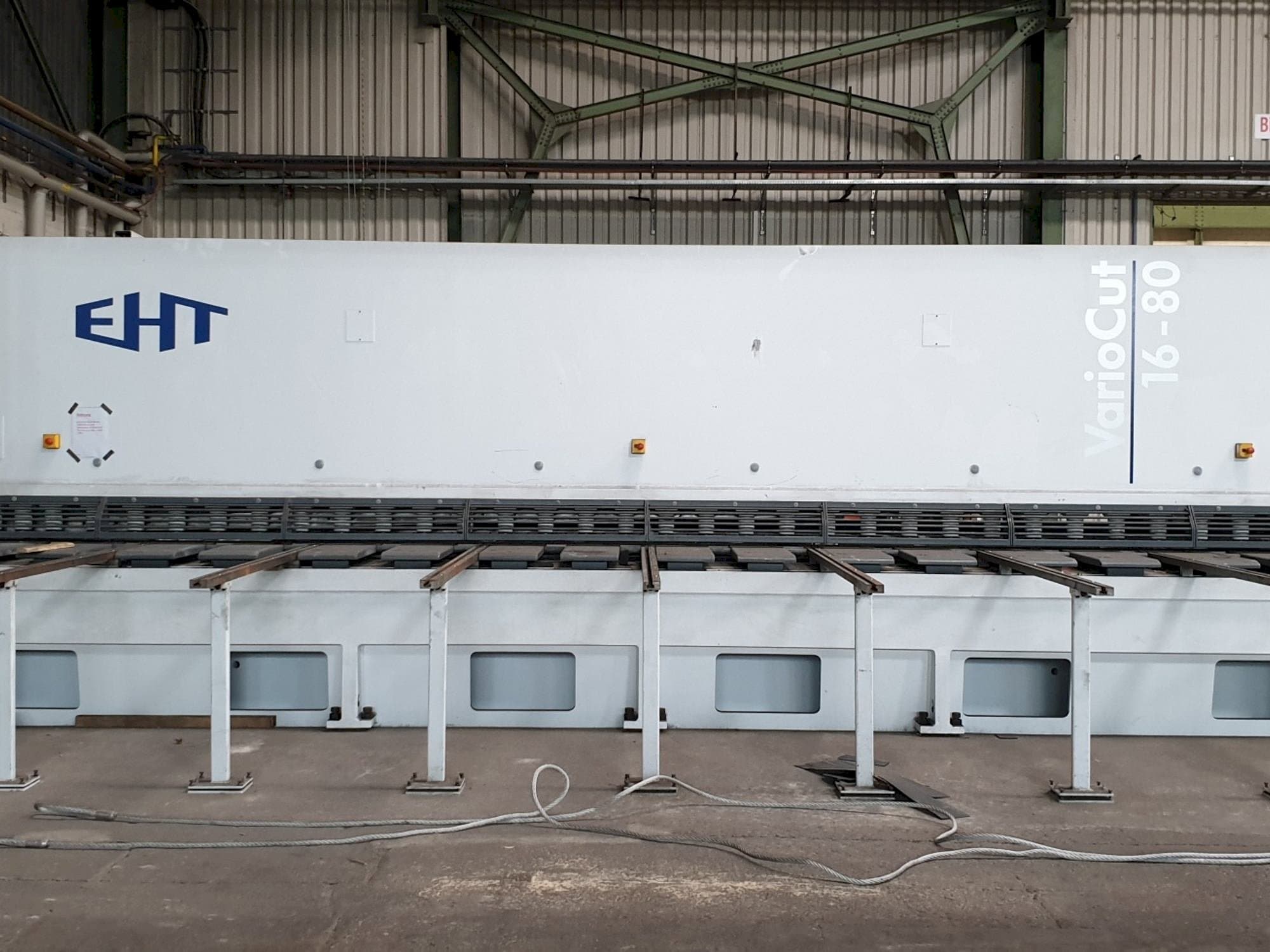 EHT VarioCut 16-80-maskinen framifrån