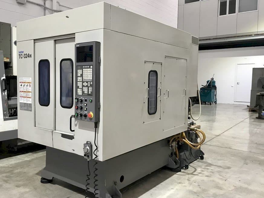 Brother TC 324N-maskinen framifrån