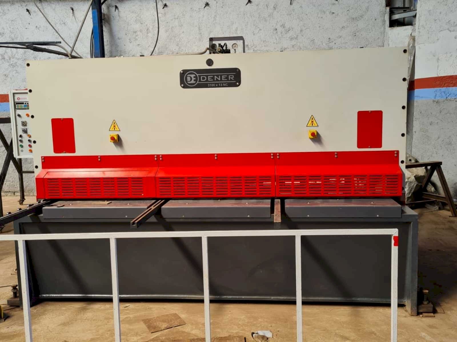 DENER BS 3013-maskinen framifrån