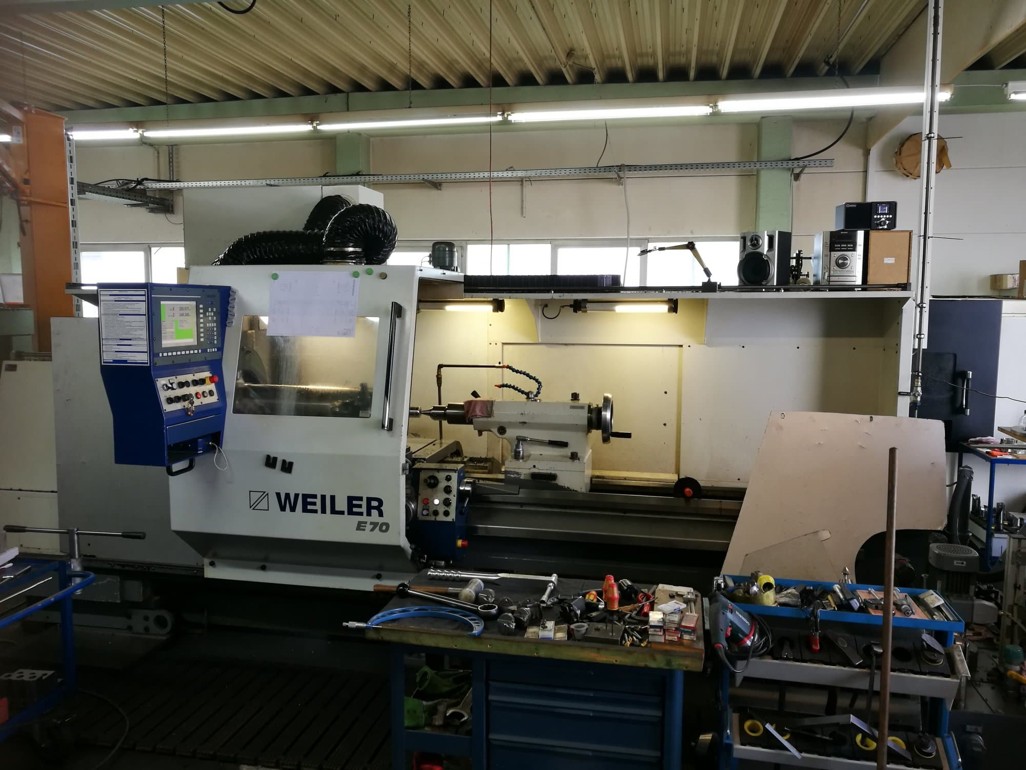 Weiler-maskinen framifrånE70/3000