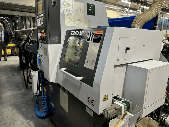 TSUGAMI B0205E-II-maskinen framifrån