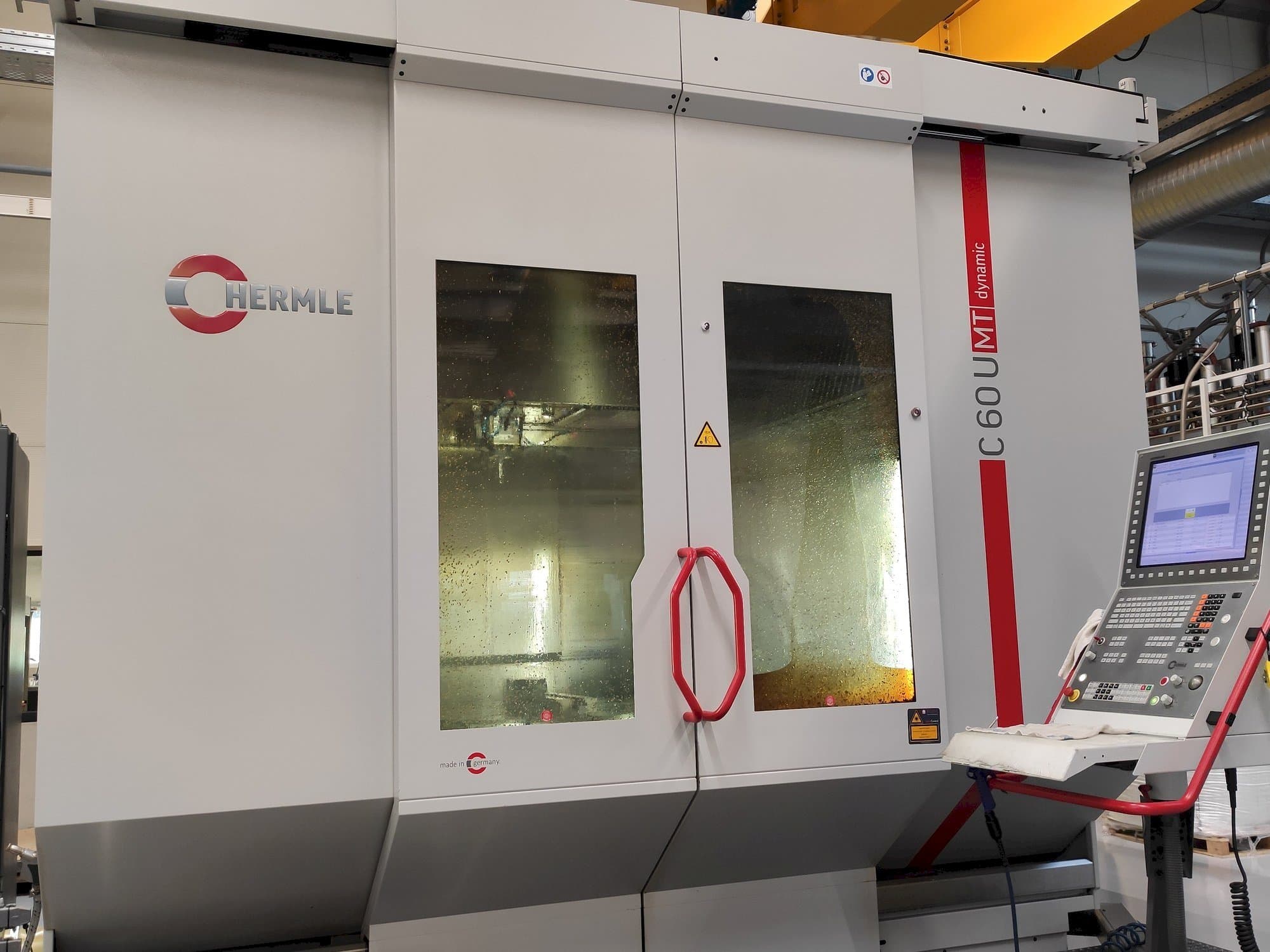 HERMLE C 60 U MT-maskinen framifrån