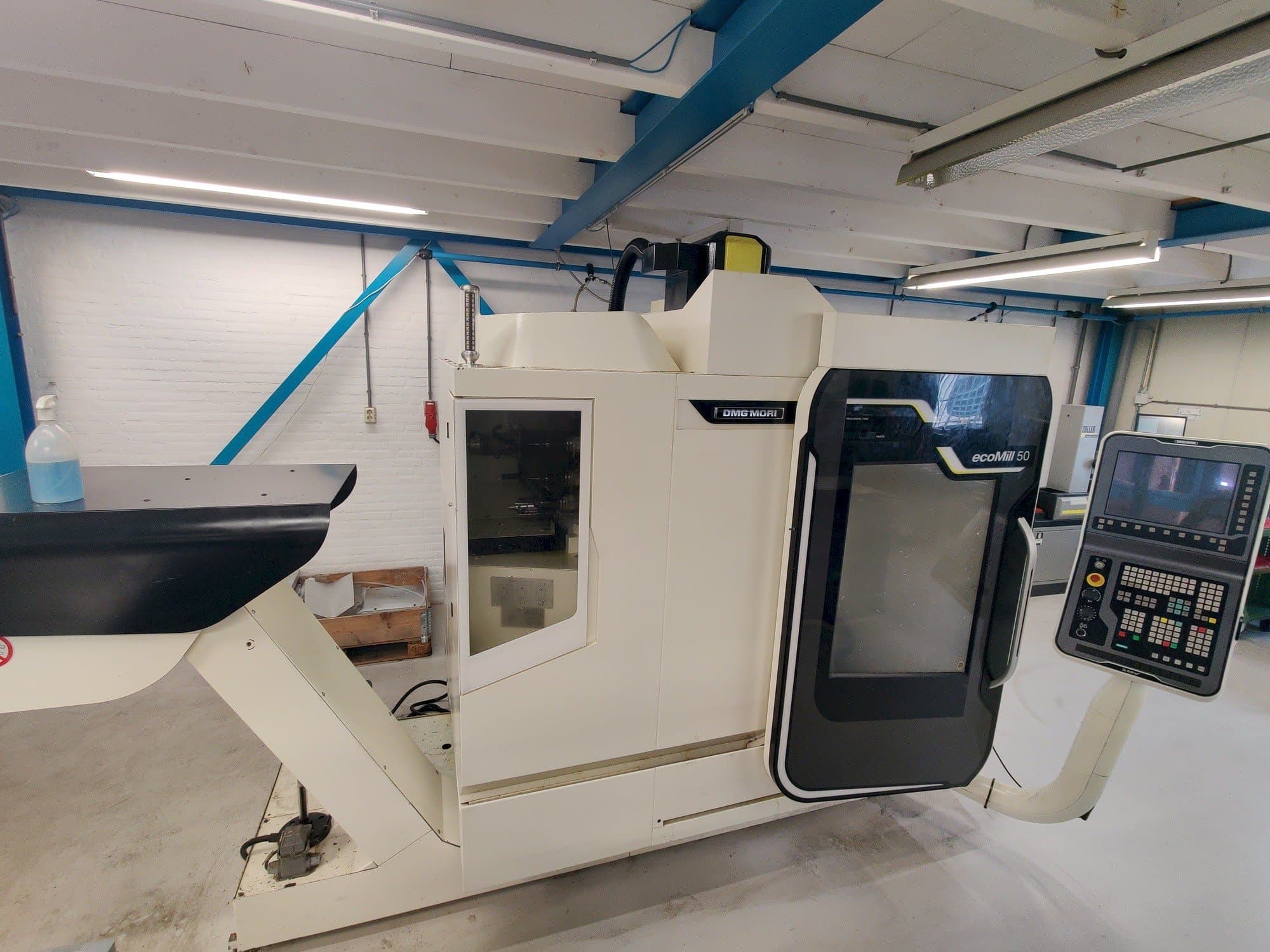 DMG MORI DMU 50 ecoline-maskinen framifrån