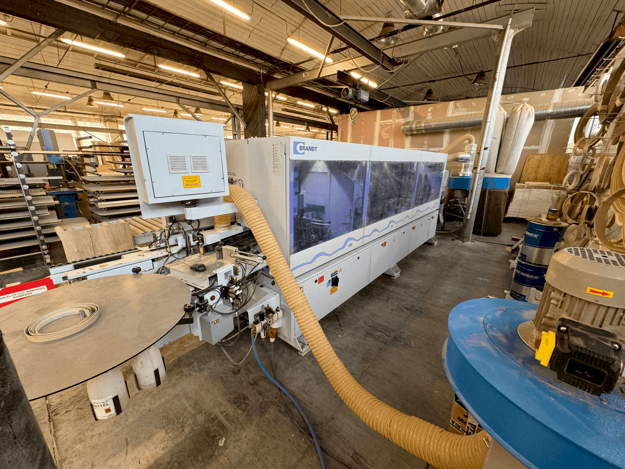 HOMAG Brandt KDF 650-maskinen framifrån