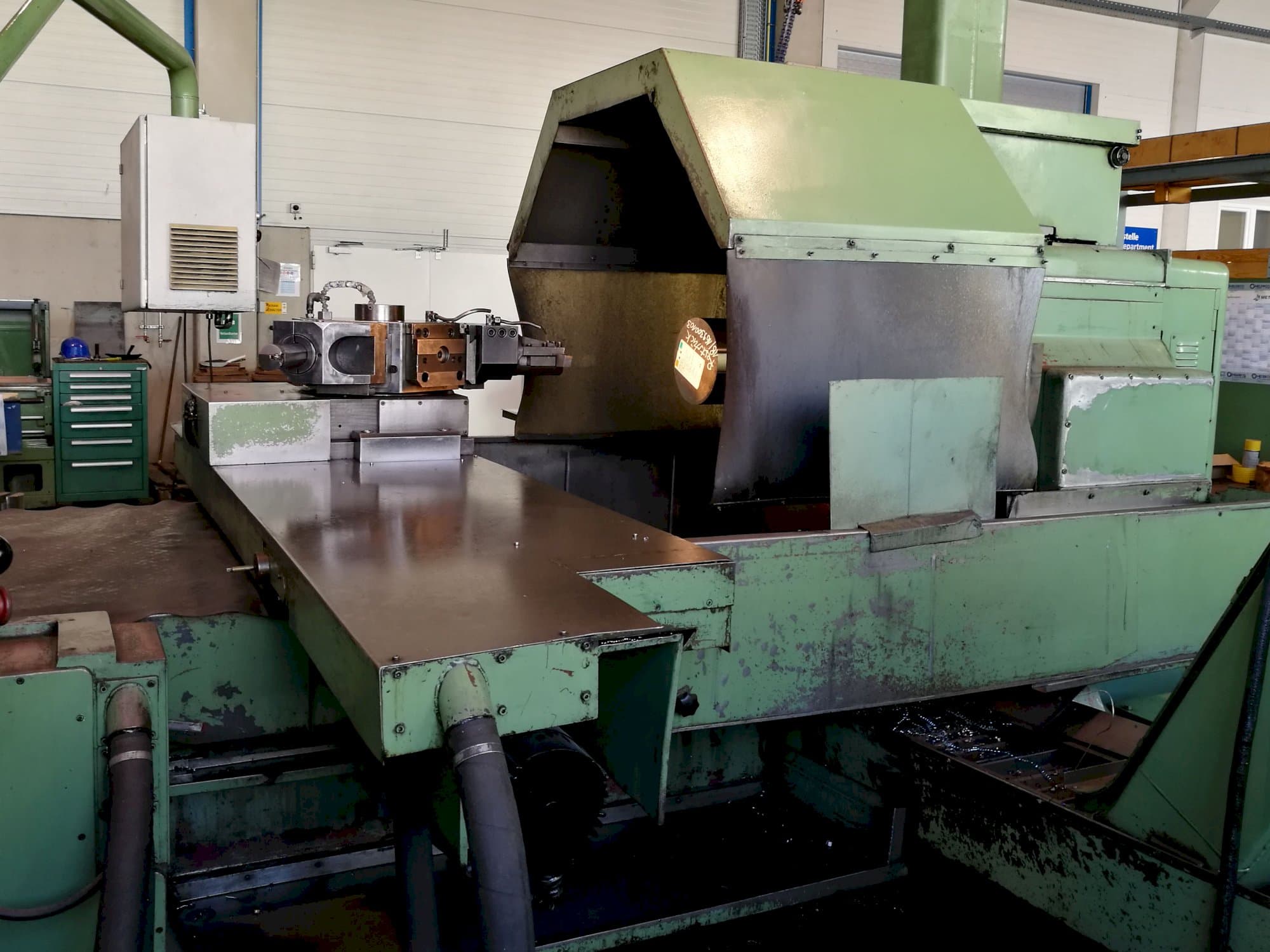 HEID-maskinen sedd från höger sidaDF NCC 1000