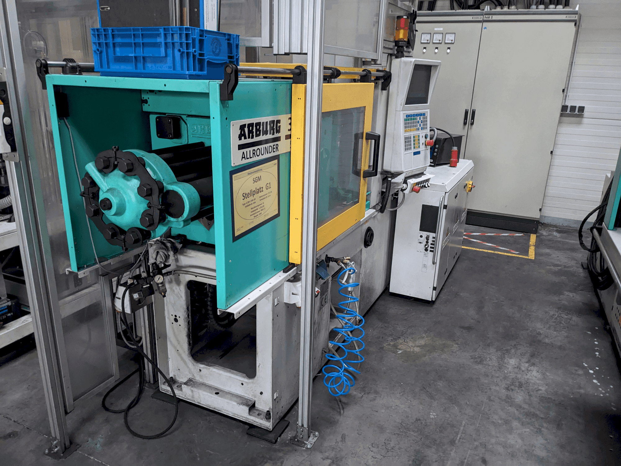Arburg 320 C 500-100-maskinen framifrån
