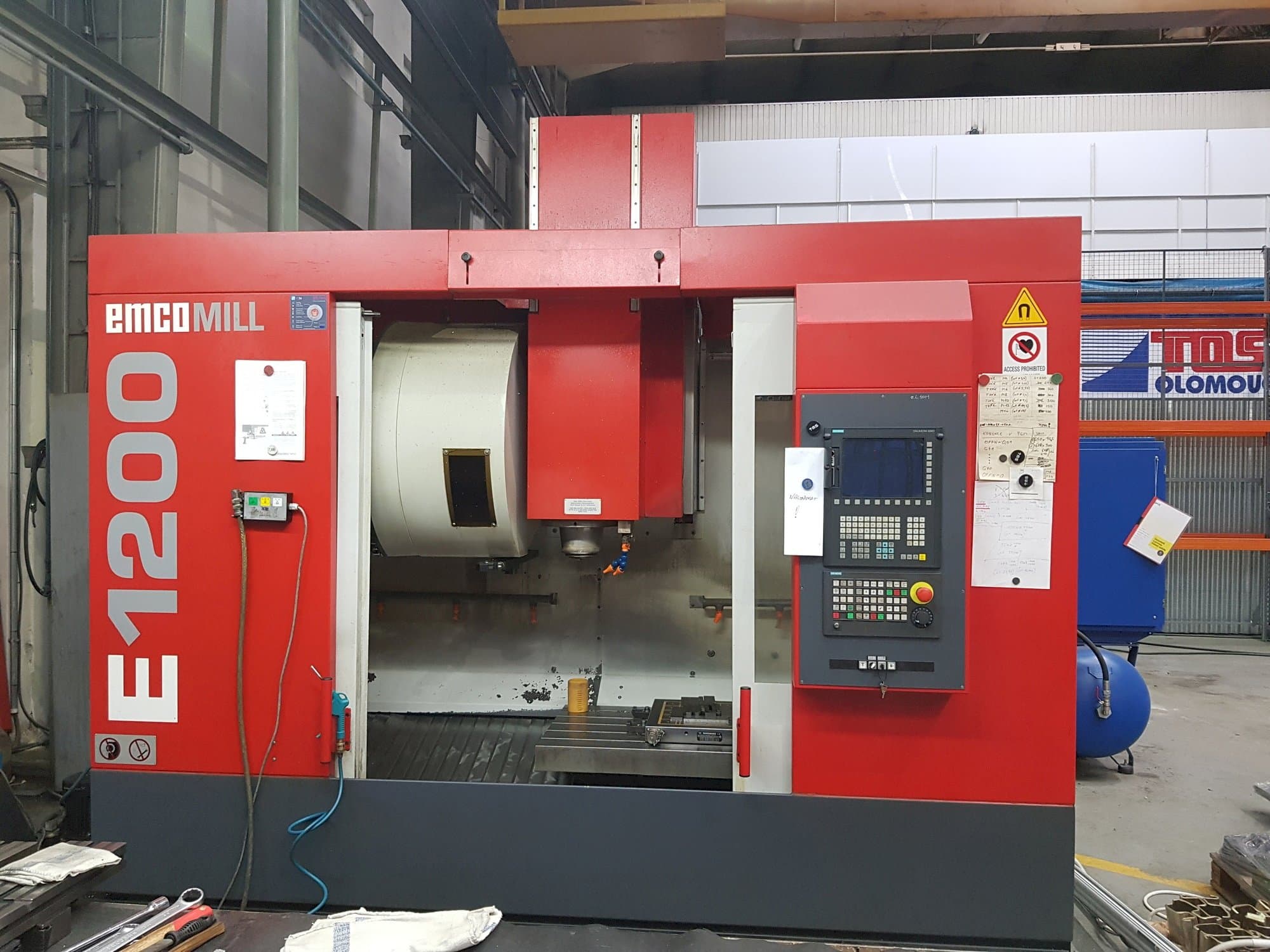 EMCO Emcomill E 1200-maskinen framifrån