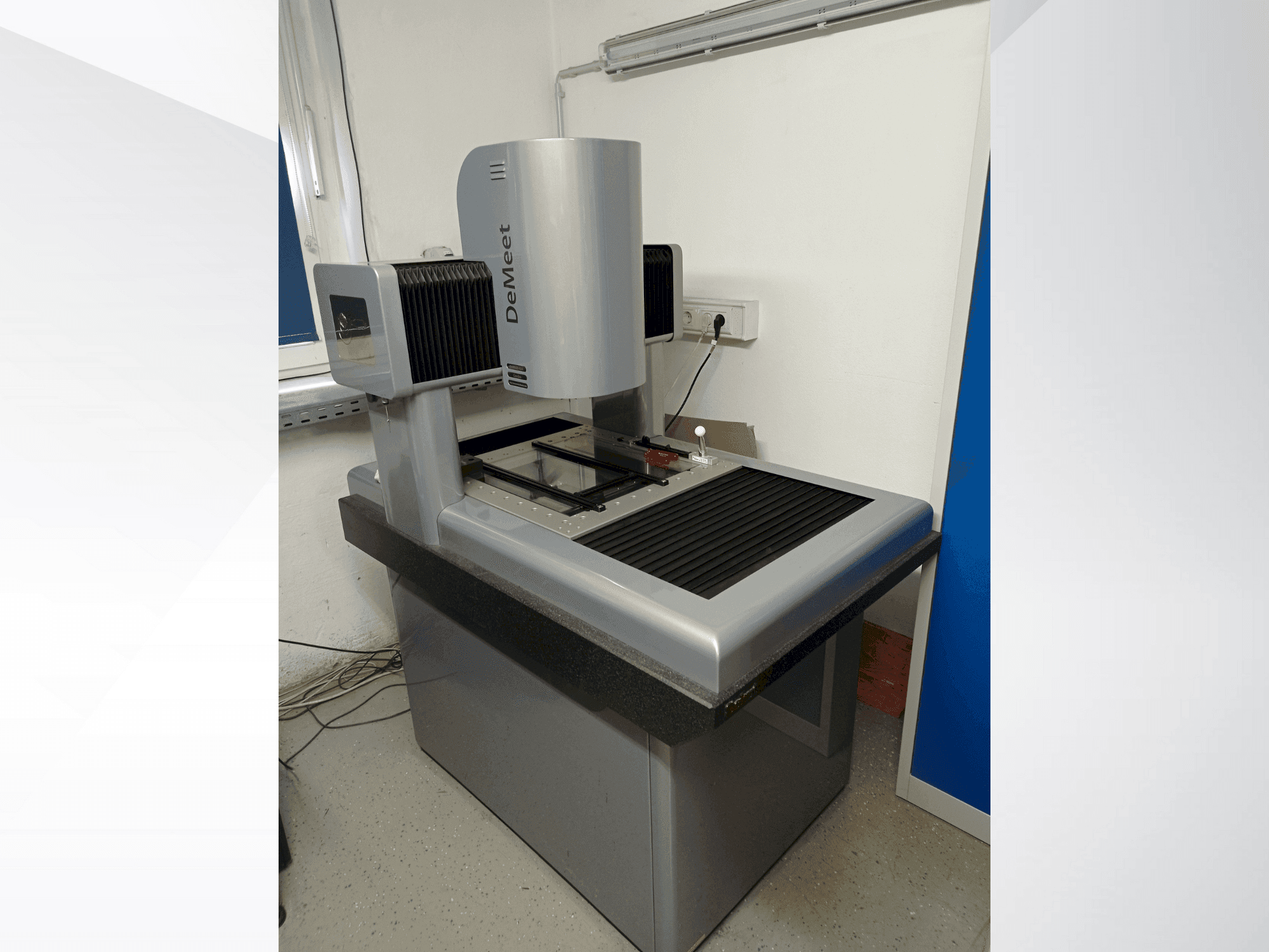 SCHUT DeMeet 404-maskinen framifrån