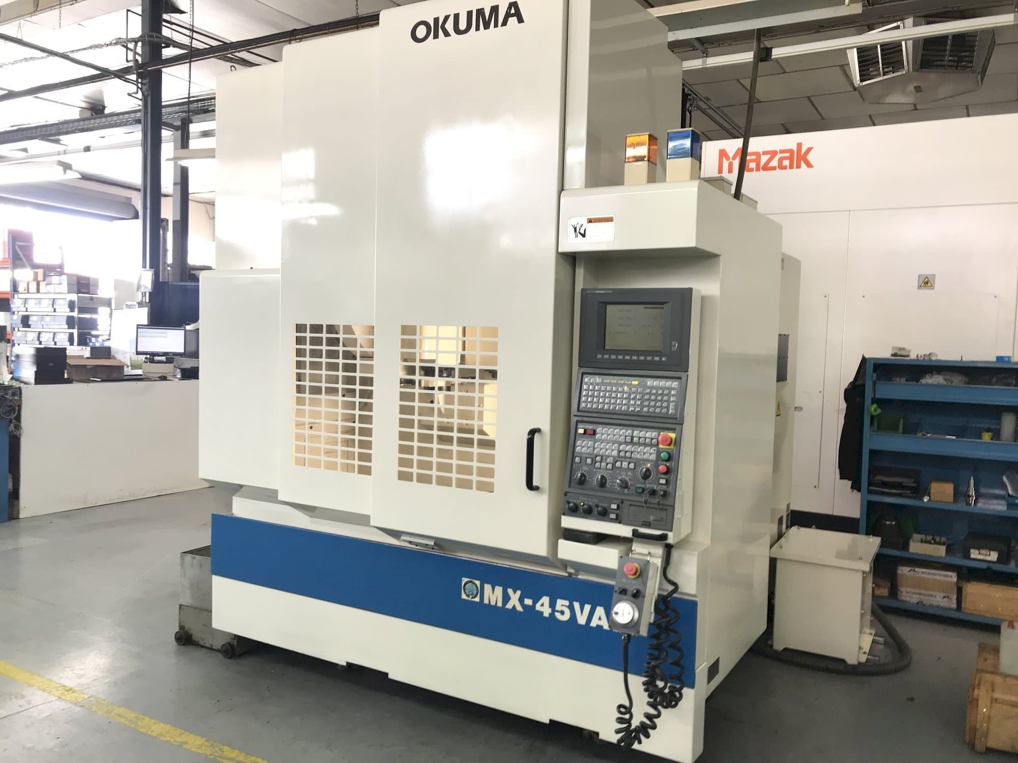 Okuma MX-45 VAE-maskinen framifrån