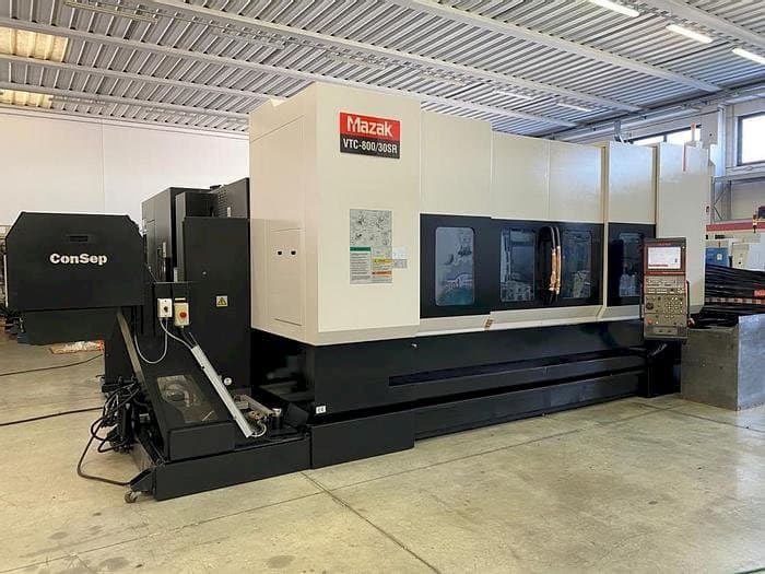 Mazak VTC 800/30 SR-maskinen framifrån