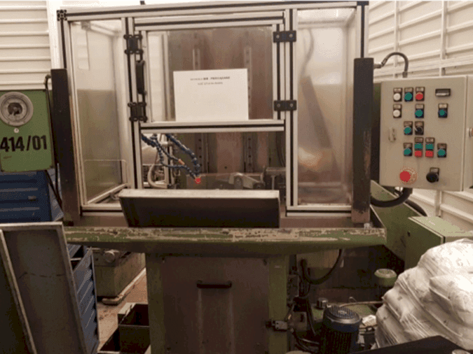 Lizuan  BExP-maskinen framifrån