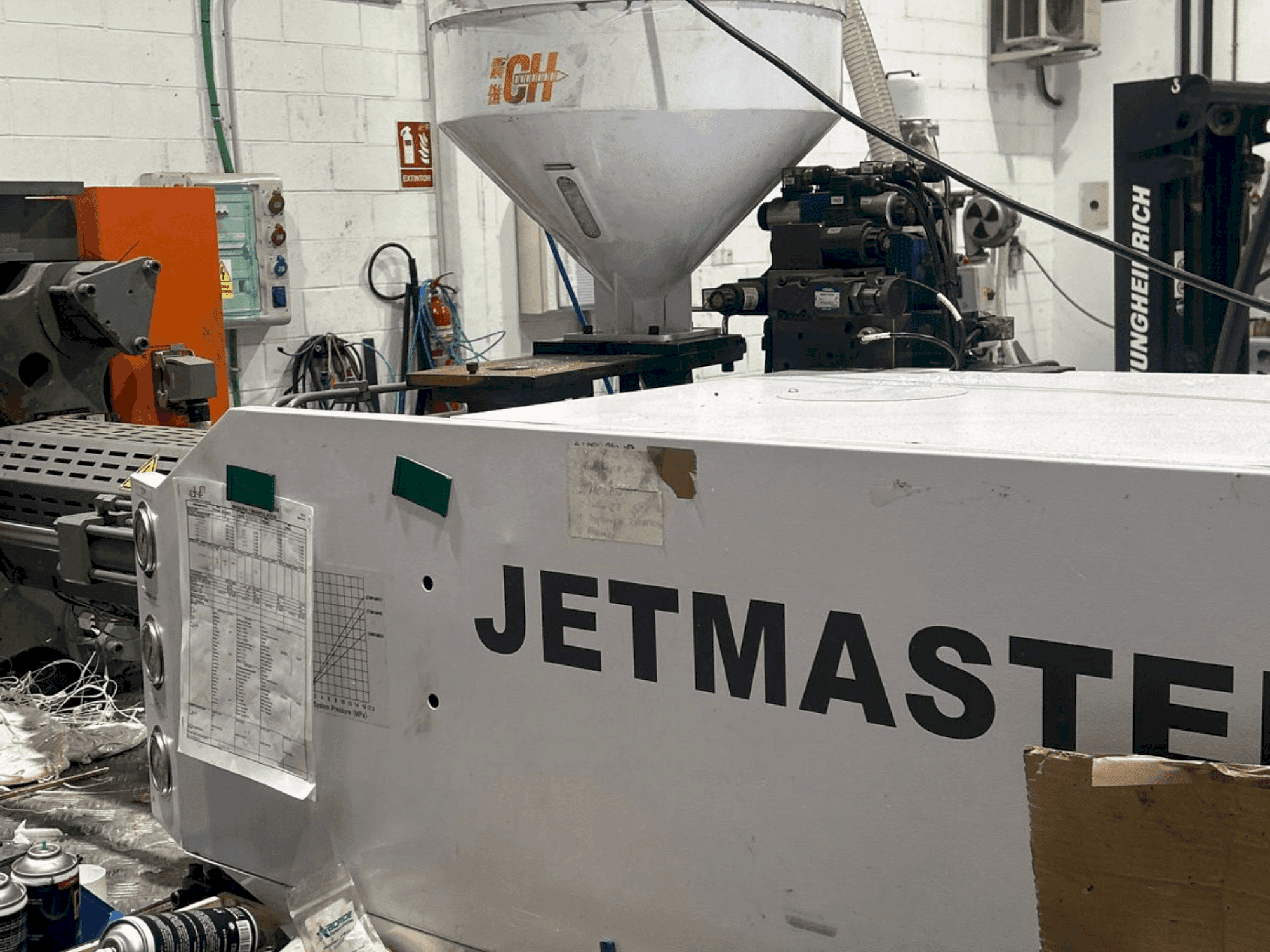 CHEN HSONG JM160-MK6e-maskinen framifrån