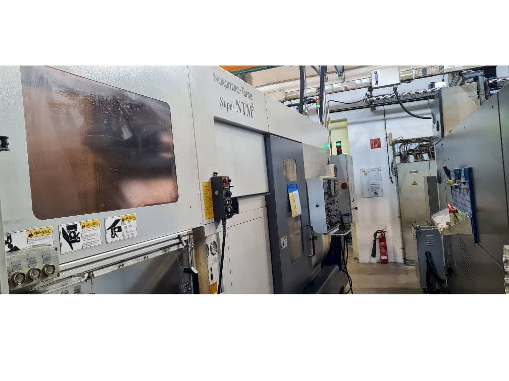 NAKAMURA Super NTM³-maskinen framifrån