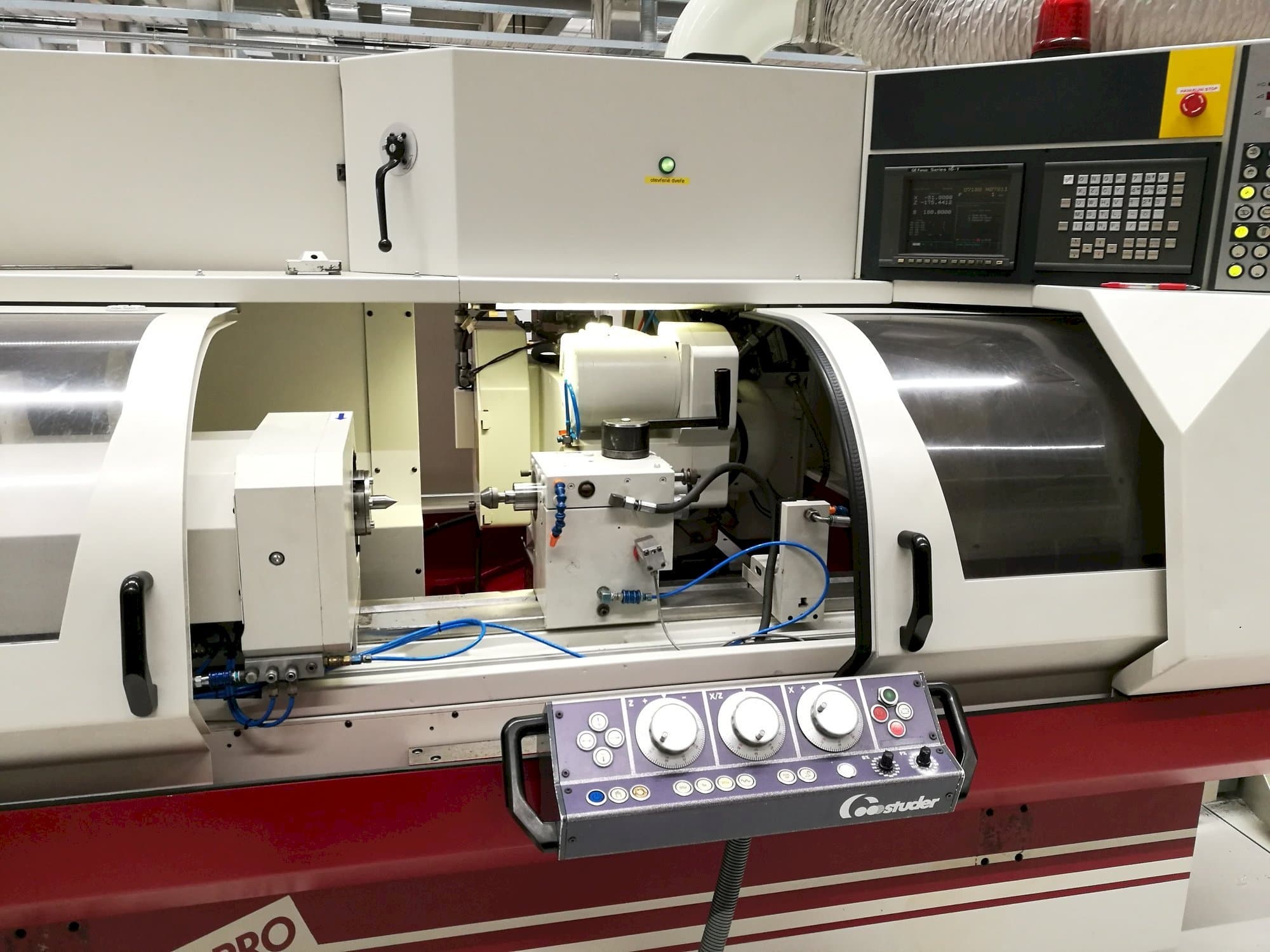 STUDER  S30 lean PRO-maskinen framifrån