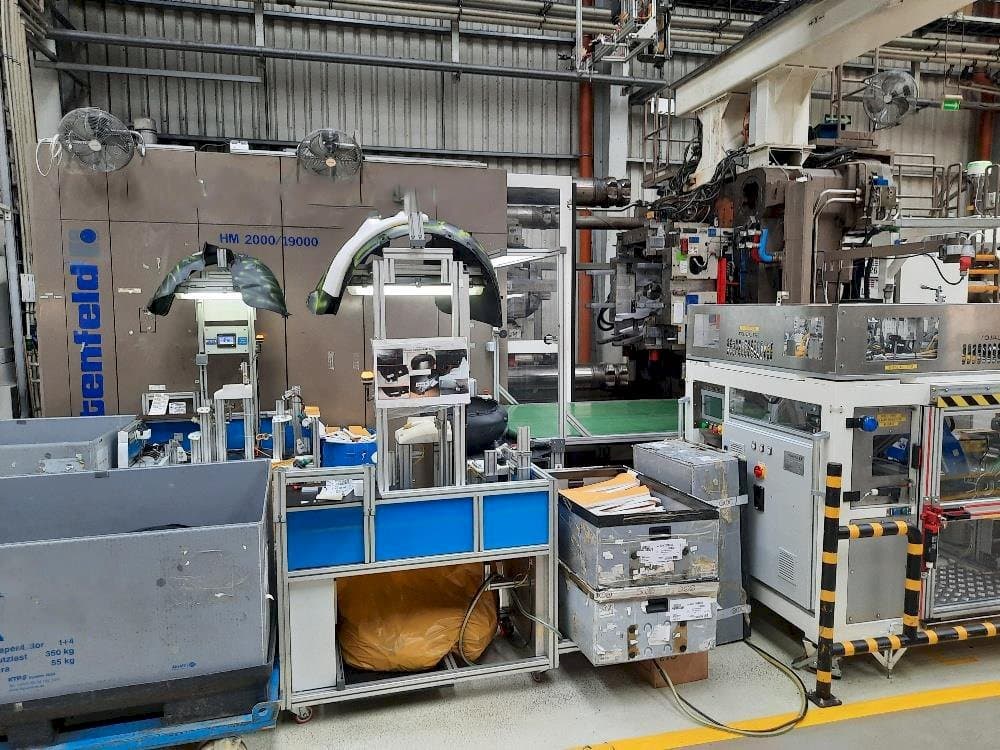 Battenfeld HM2000/19000-maskinen framifrån