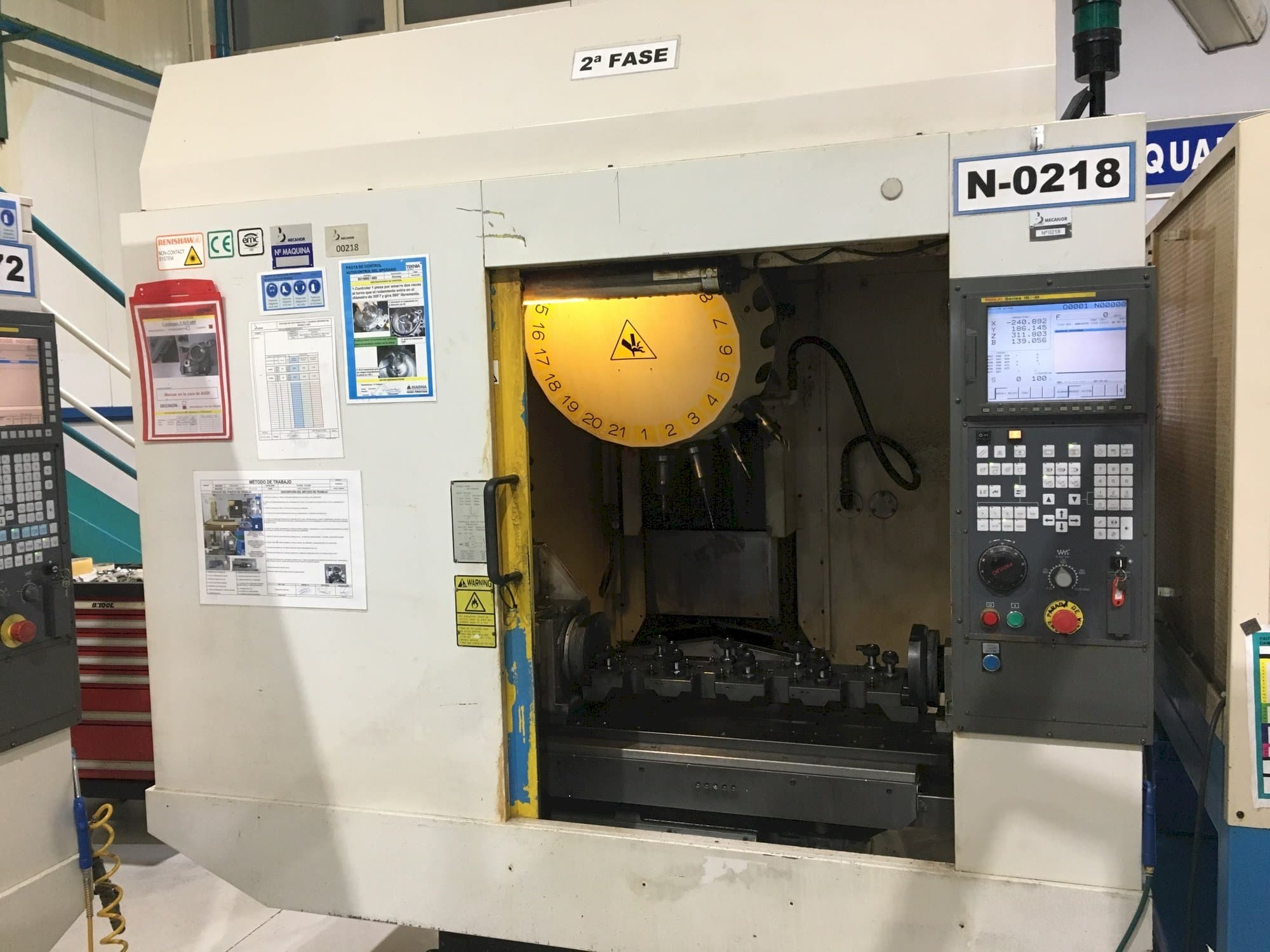 FANUC Robodrill alfa-T-21iDL-maskinen framifrån