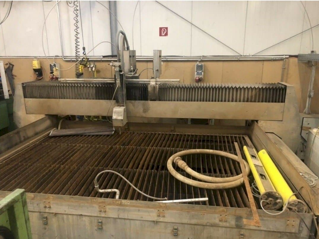 Flow WMCE-3020-maskinen framifrån