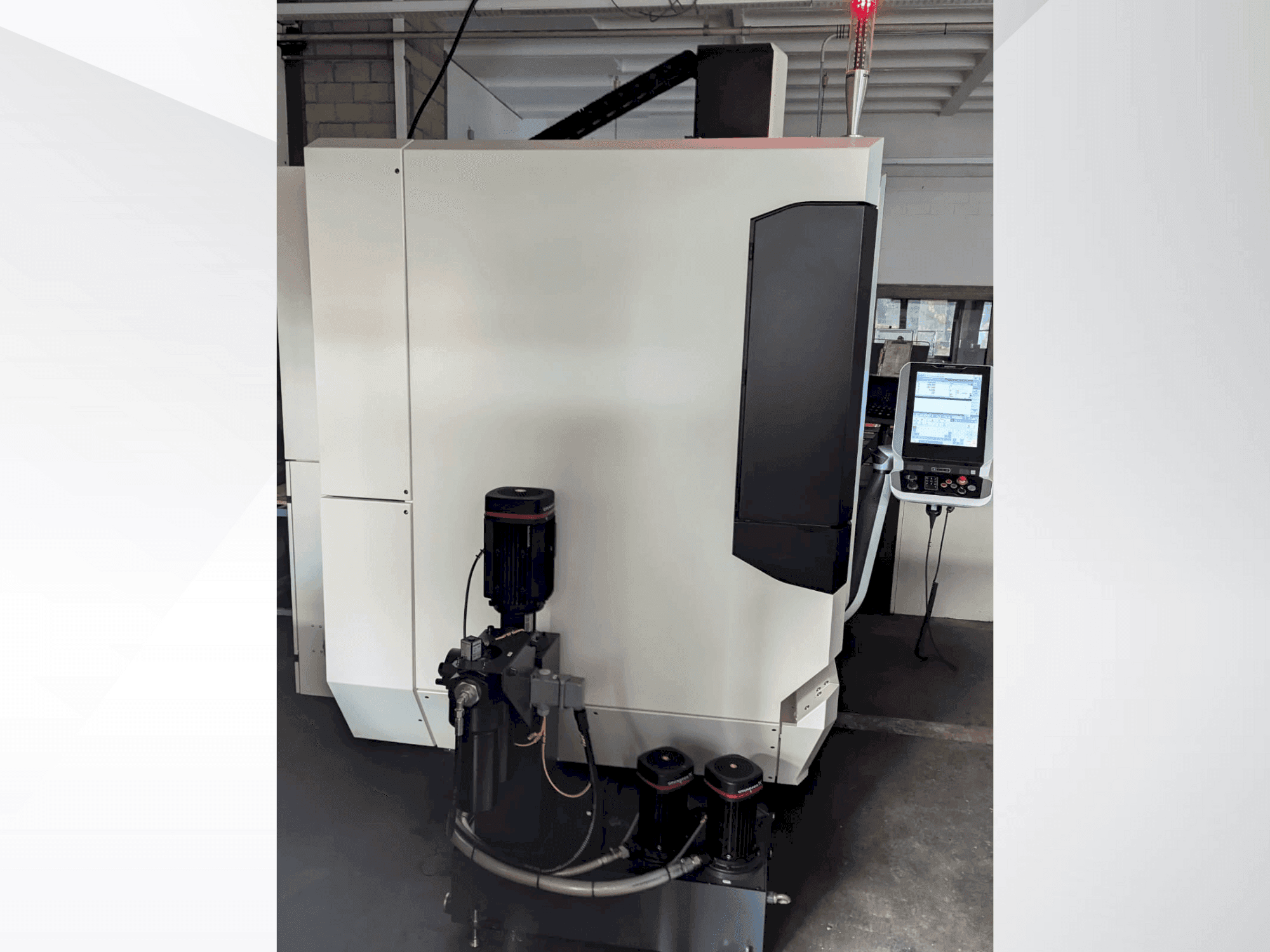 DMG MORI CMX 50U-maskinen framifrån