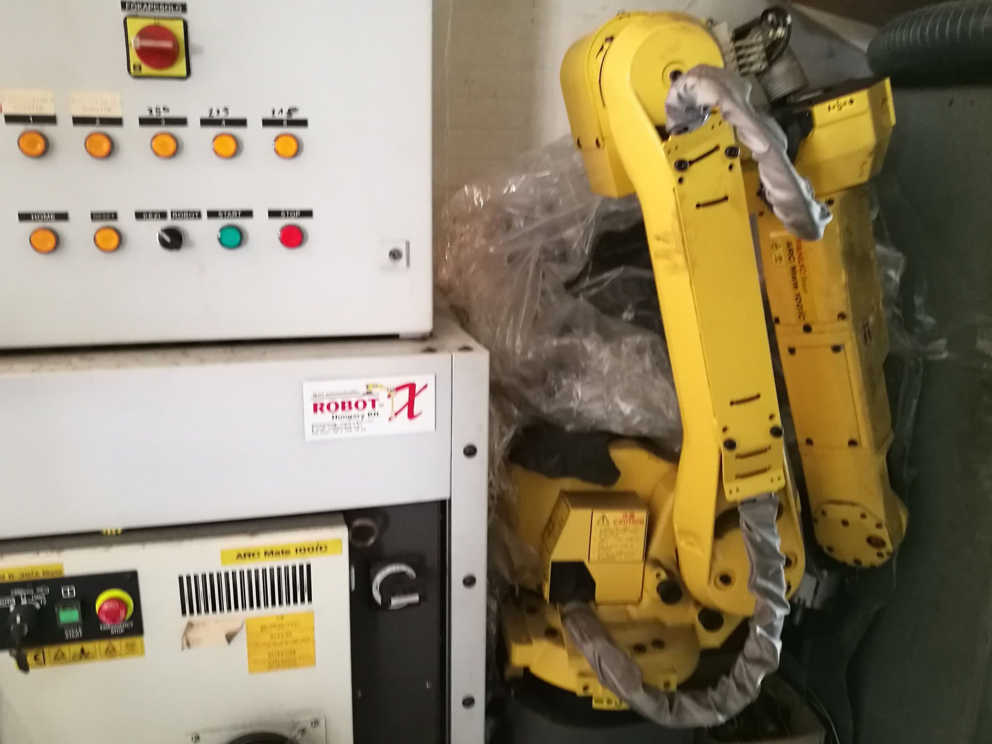 FANUC-maskinen framifrånARC Mate 100iC