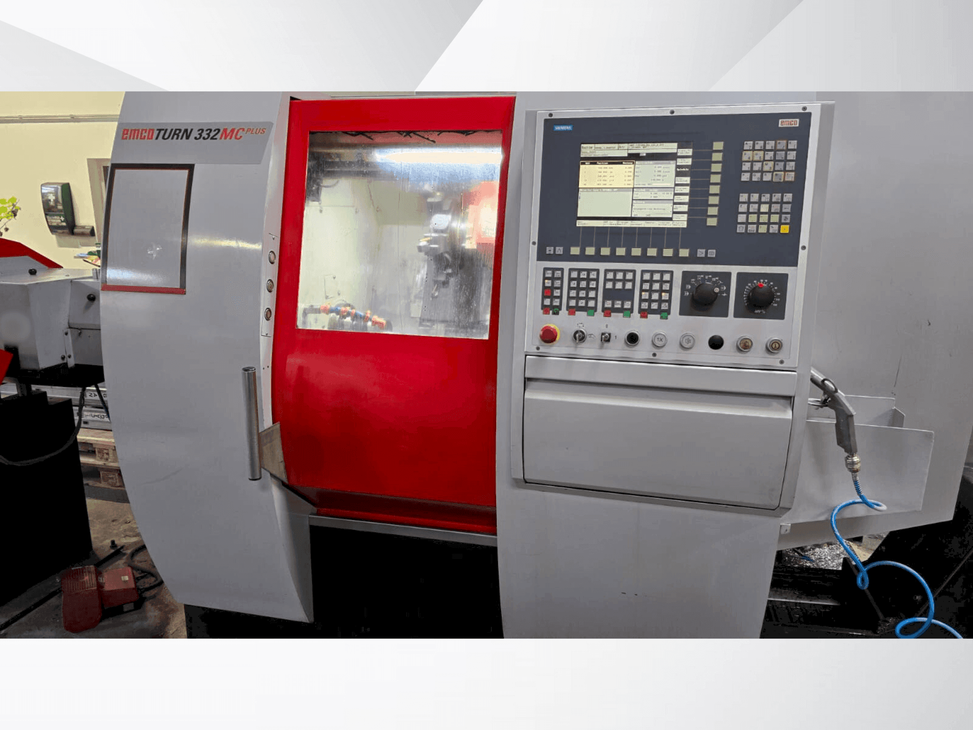 EMCO TURN 332 MC-maskinen framifrån