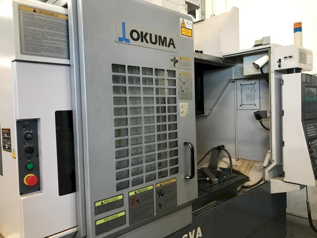 Okuma MB 56 VA-maskinen framifrån