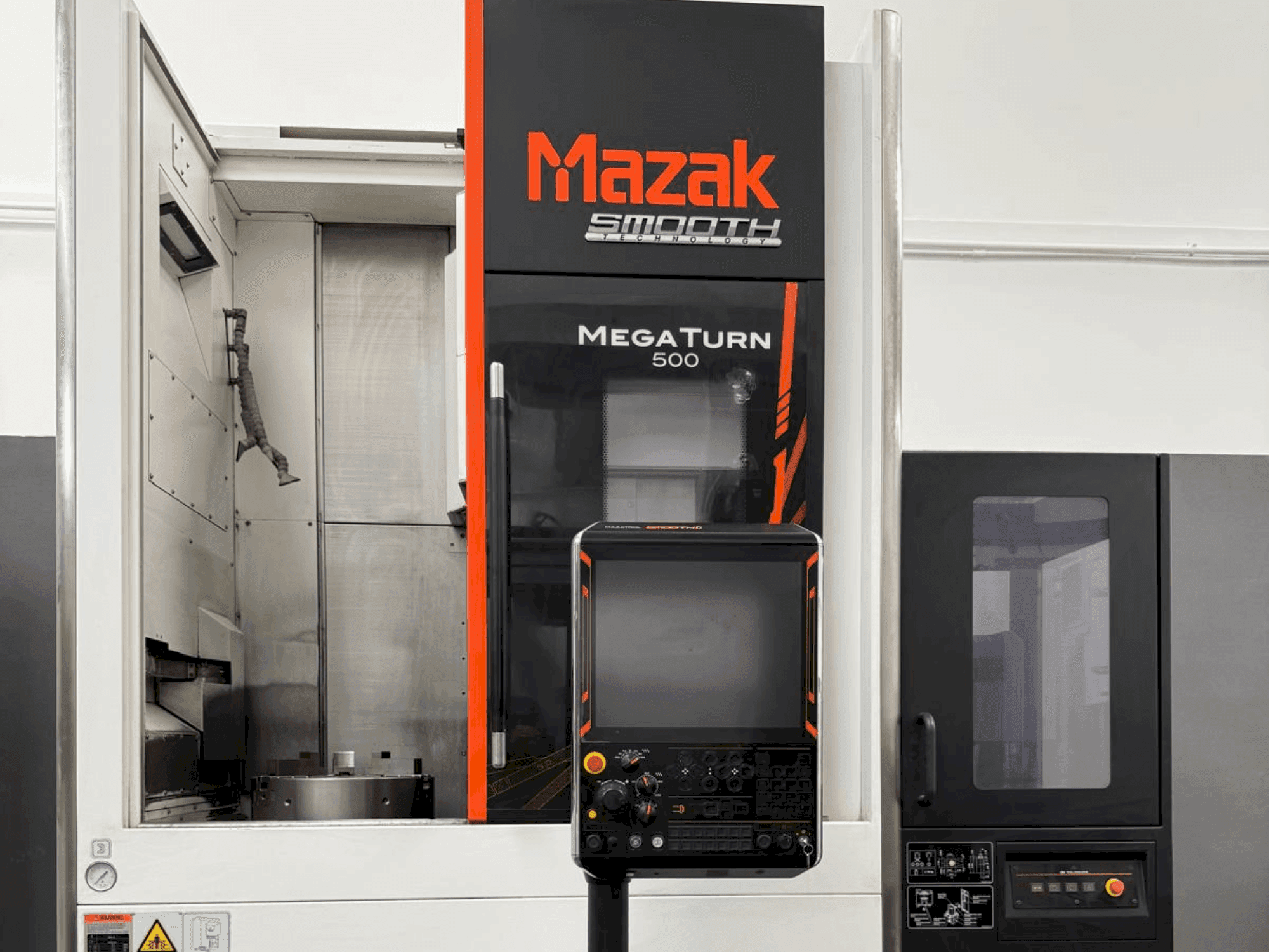 Mazak Mega Turn 500-maskinen framifrån