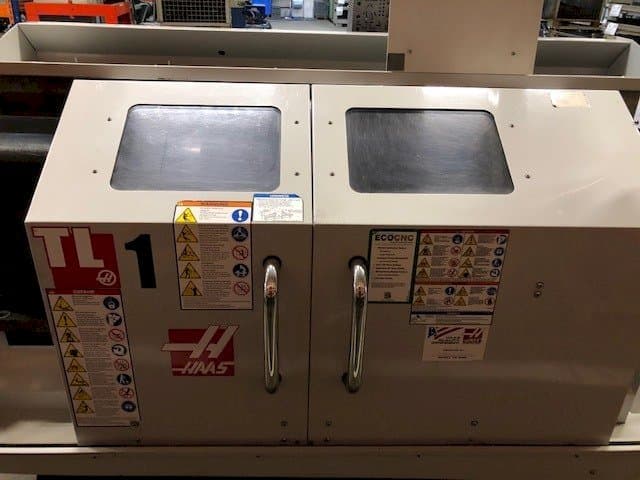 HAAS TL-1-maskinen framifrån