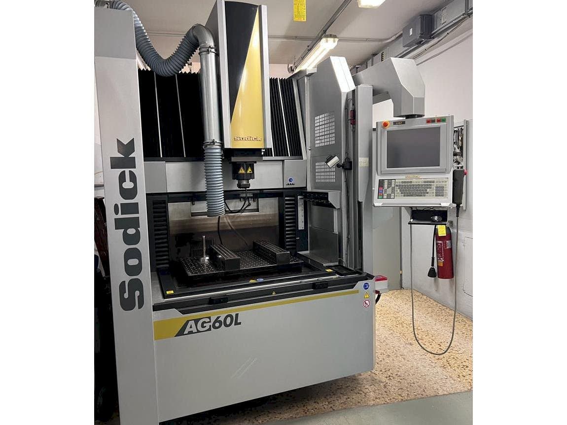 Sodick AG 60L-maskinen framifrån