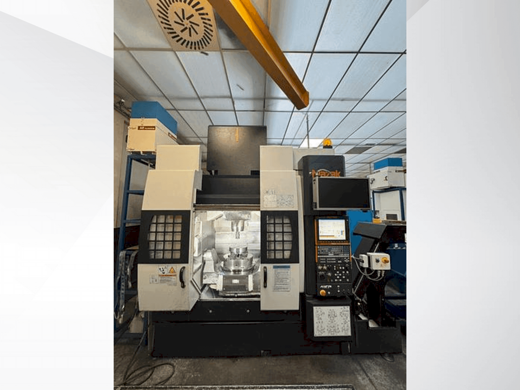 Mazak Variaxis 630-5X T-maskinen framifrån