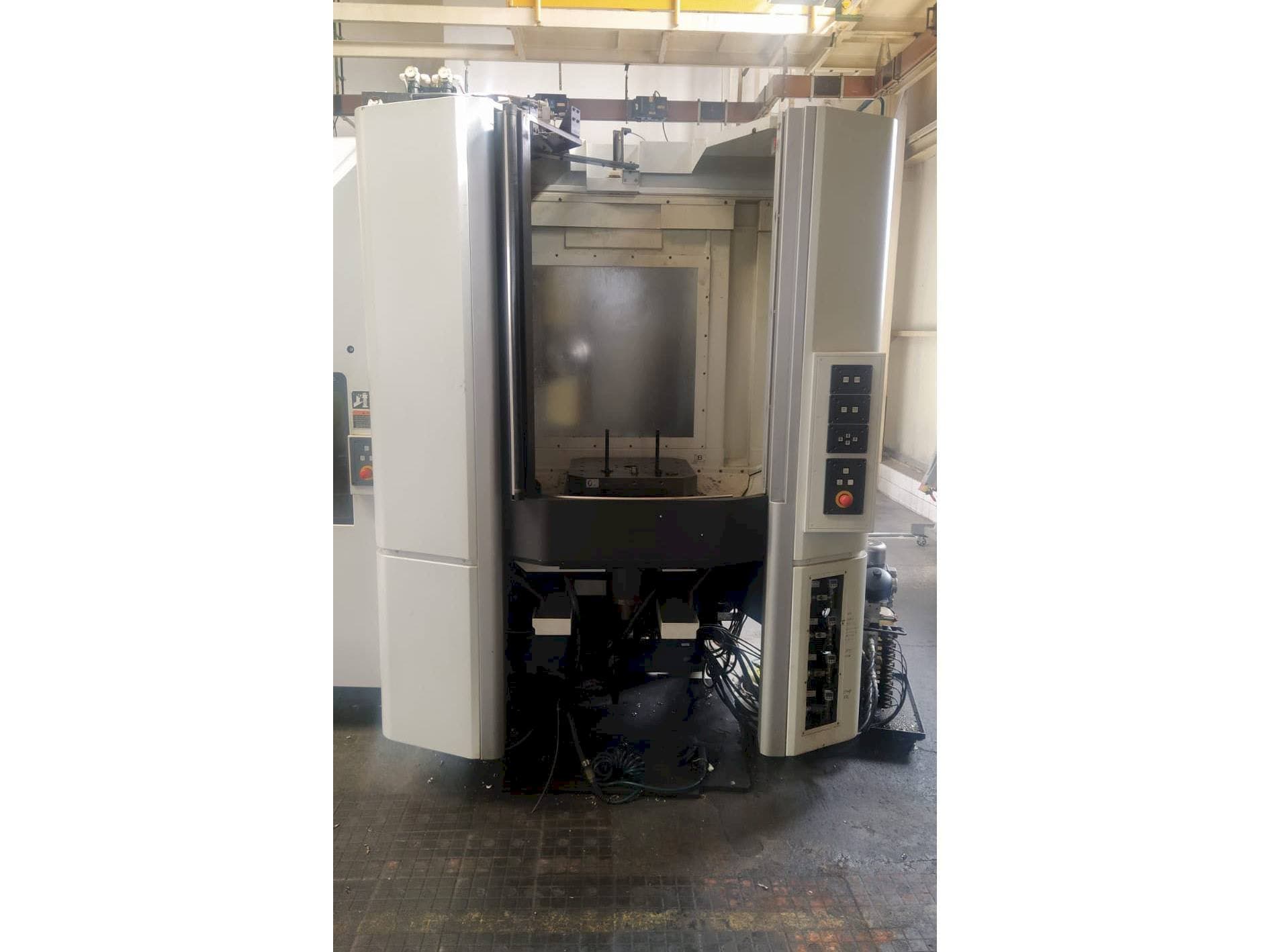 MORI SEIKI NHX 5000-maskinen framifrån