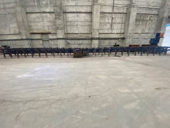 Peddinghaus Avenger MDL1000B-maskinen framifrån