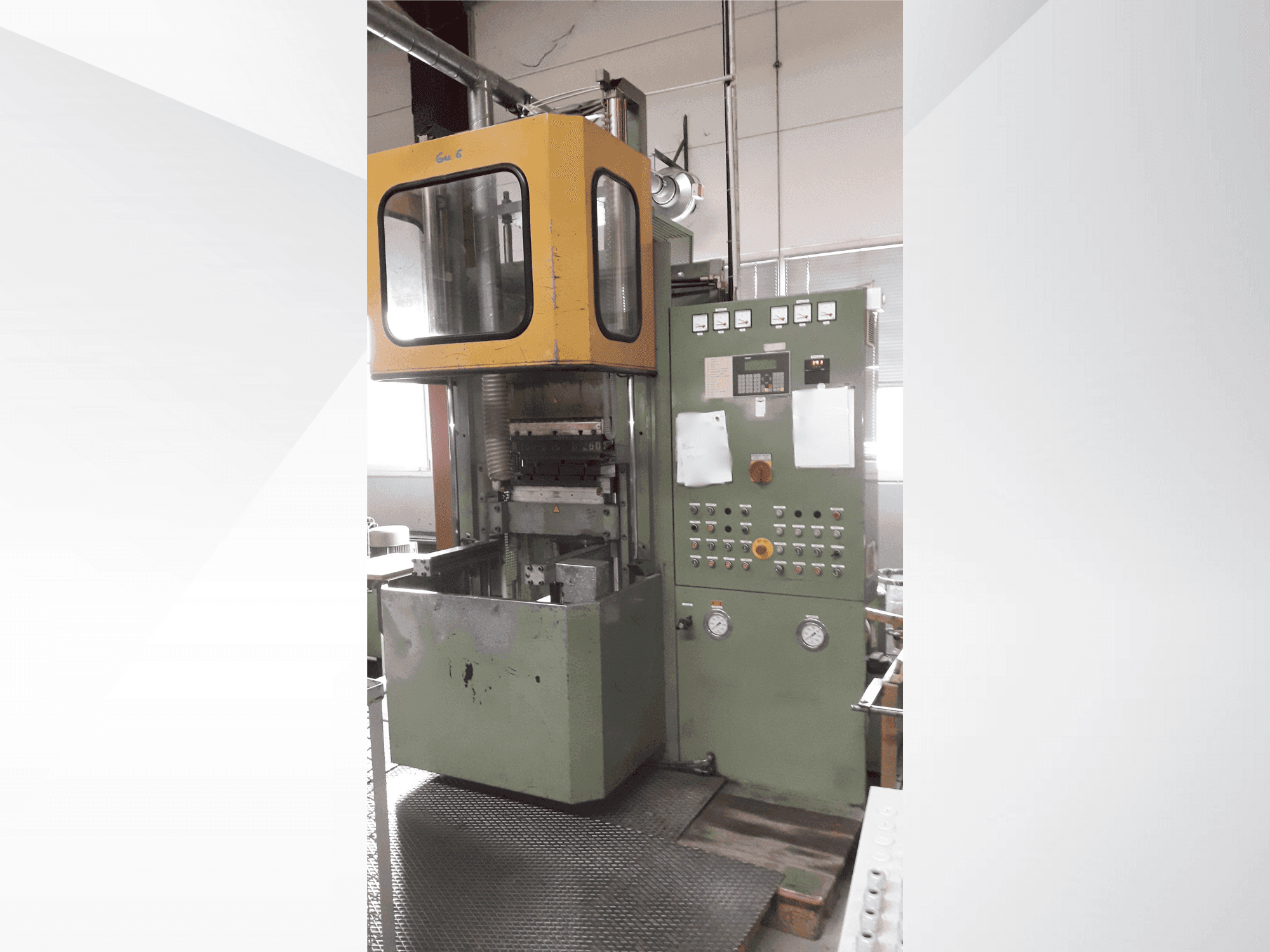 WICKERT WKP 2560/5/5-maskinen framifrån