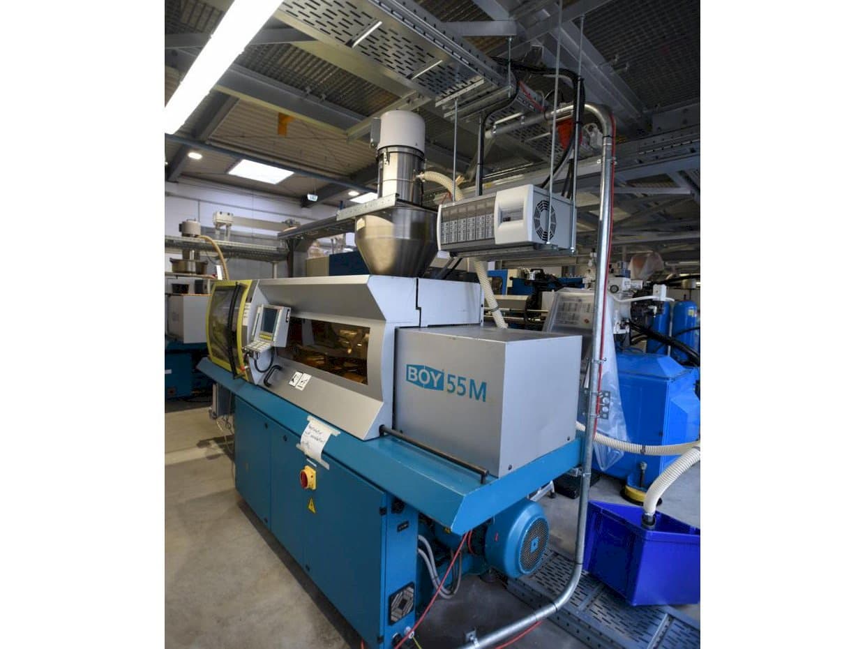 BOY 55M-maskinen framifrån