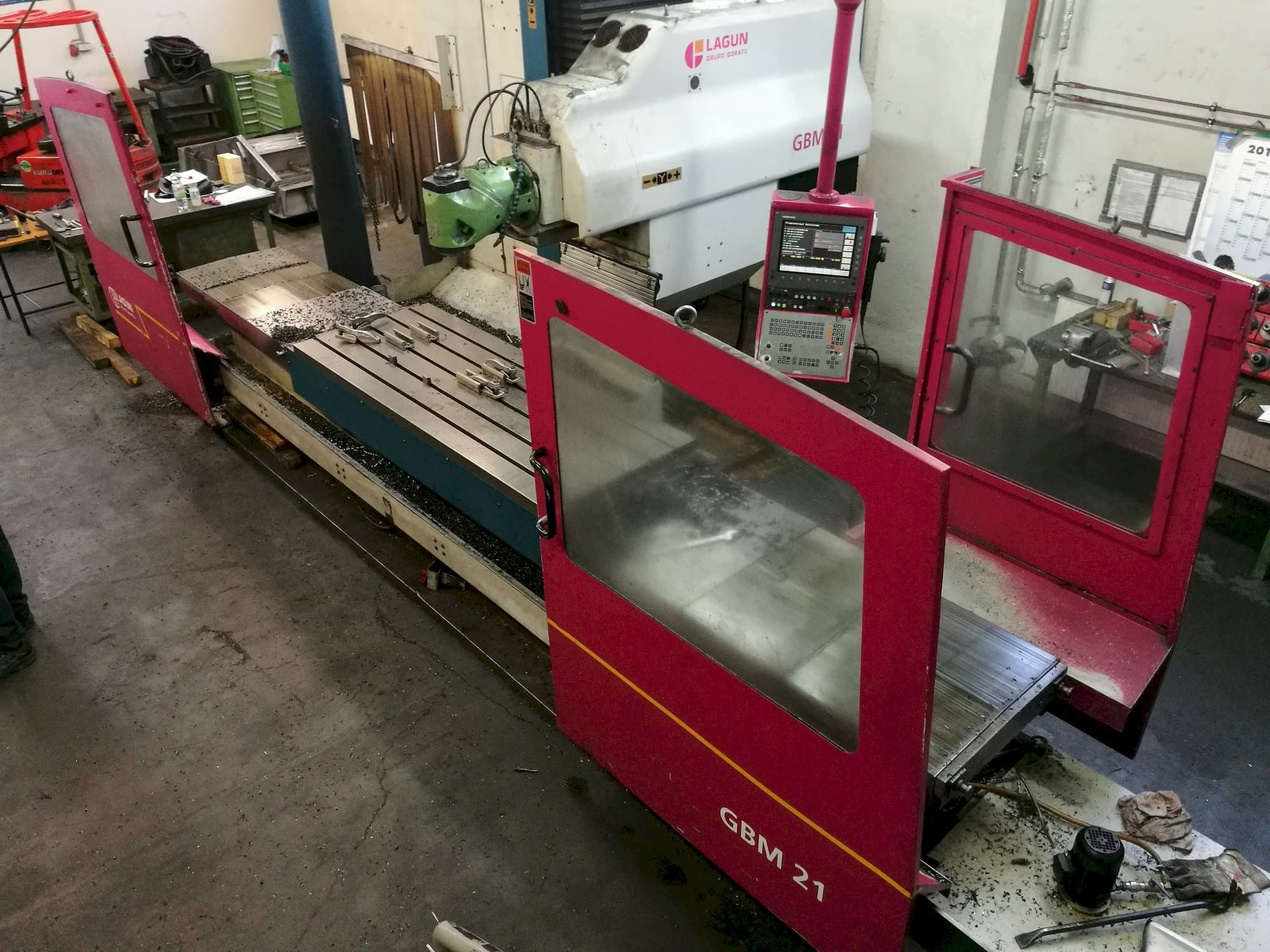 LAGUN GBM 21-maskinen framifrån