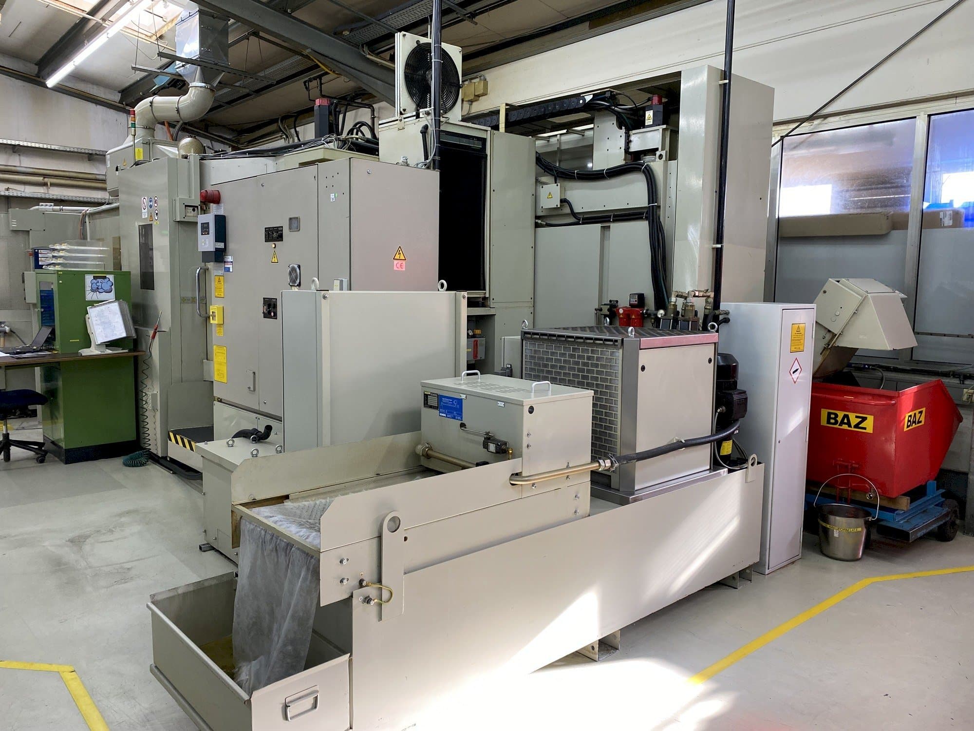 Mitsui Seiki HU50A-maskinen framifrån