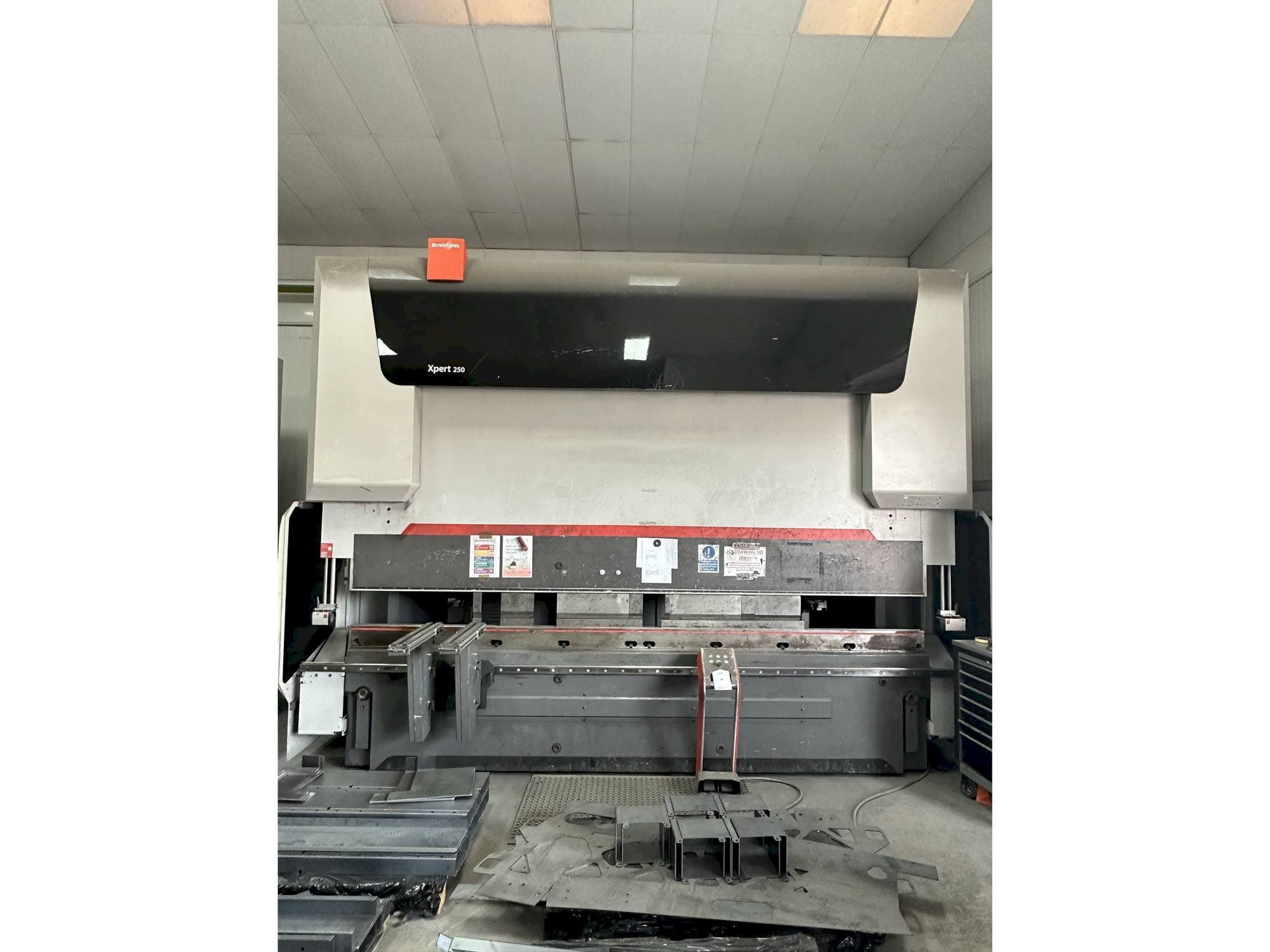 Bystronic Xpert 250/4100-maskinen framifrån