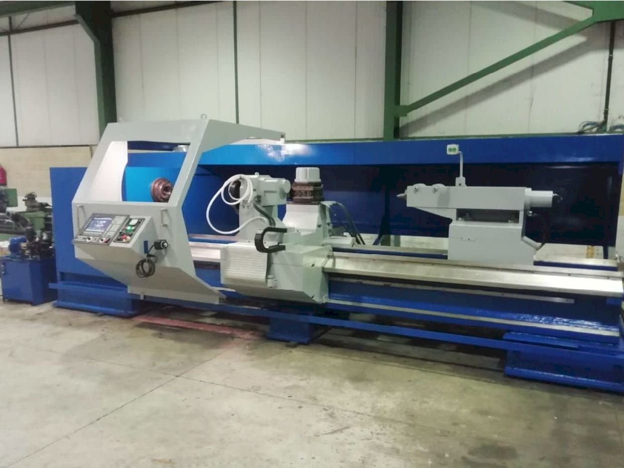 Gurutzpe A-1000-maskinen framifrån